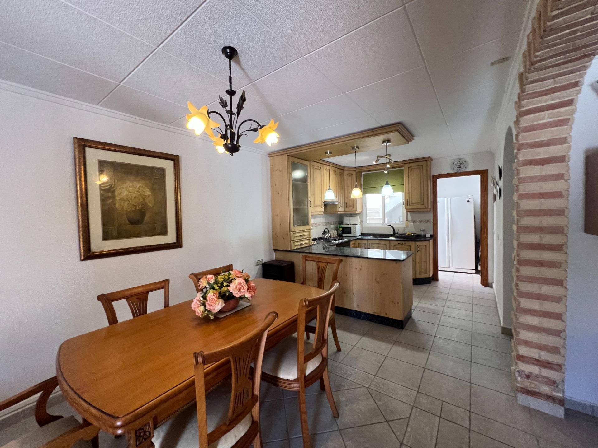 For sale - 3 Bedroom 2 Bathroom Town House in Torrevieja - San Luis  - Alicante