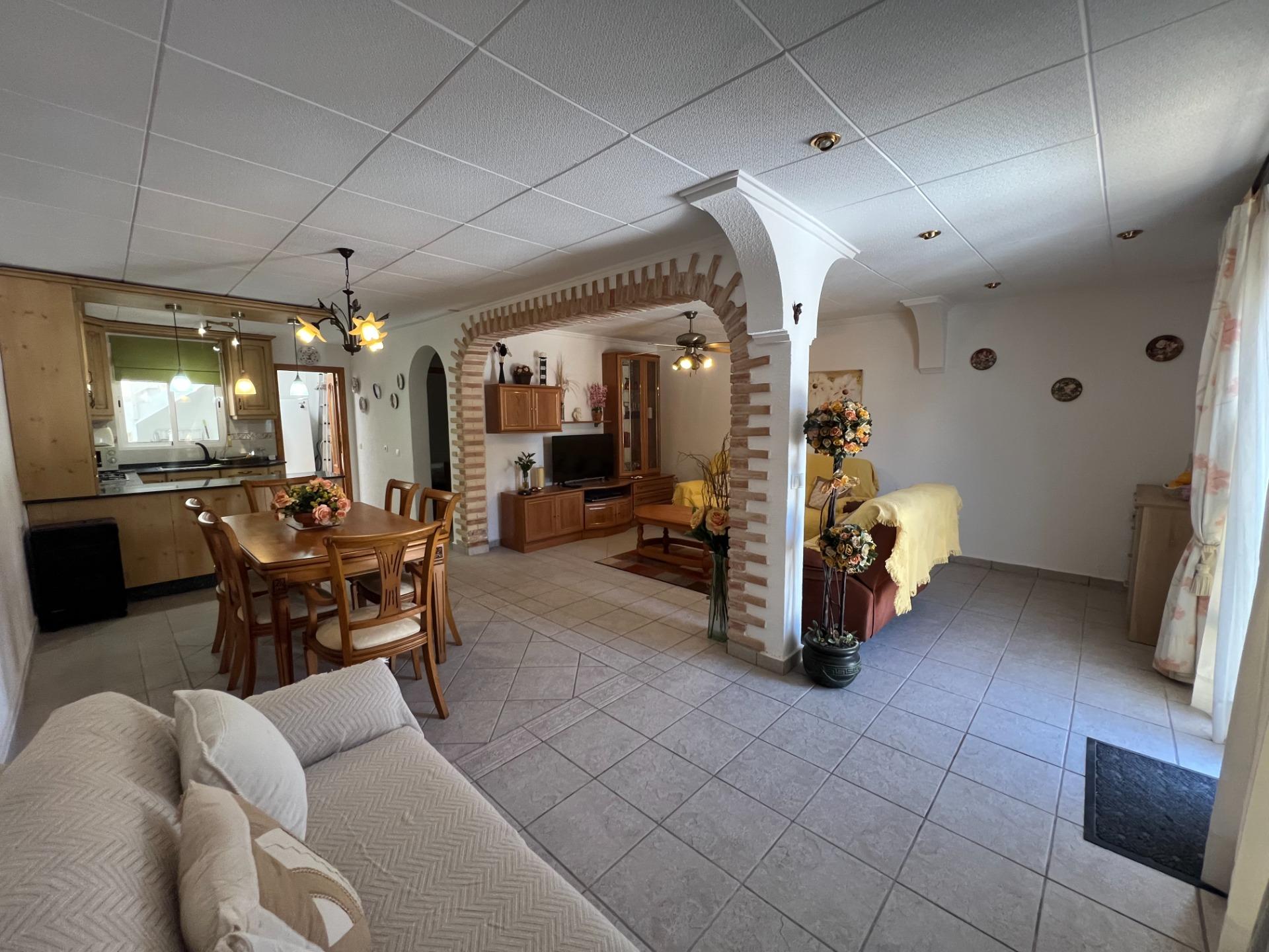 For sale - 3 Bedroom 2 Bathroom Town House in Torrevieja - San Luis  - Alicante