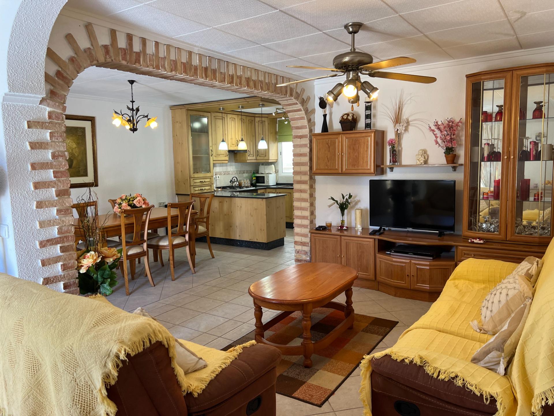 For sale - 3 Bedroom 2 Bathroom Town House in Torrevieja - San Luis  - Alicante