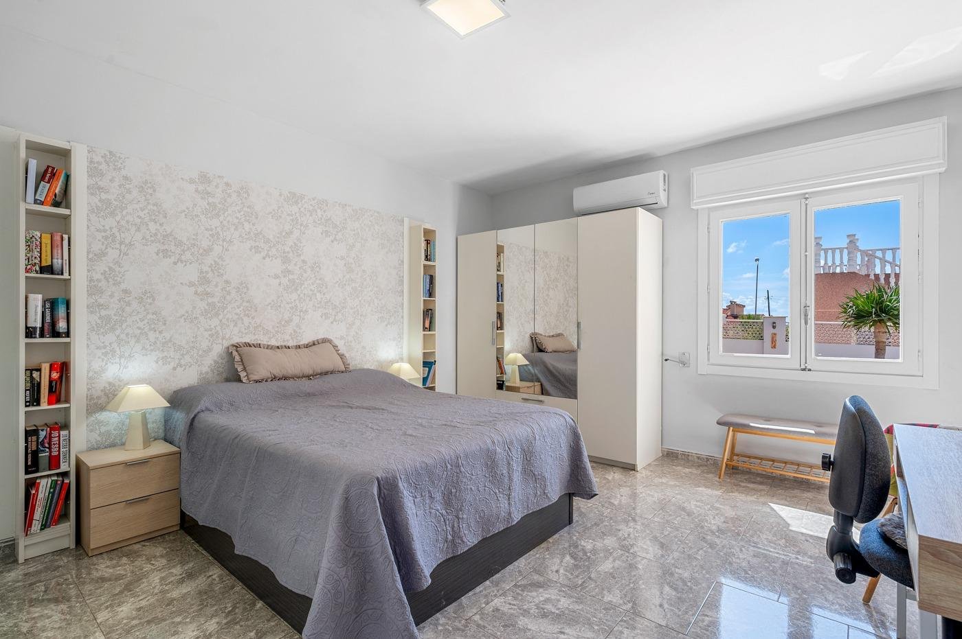 For sale - 6 Bedroom 3 Bathroom Villa in Ciudad Quesada - Costa Blanca  - Alicante