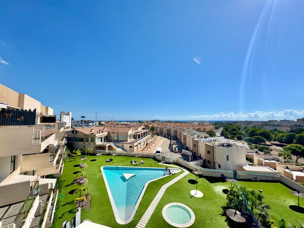 2 Bedroom 2 Bathroom Apartment in Orihuela