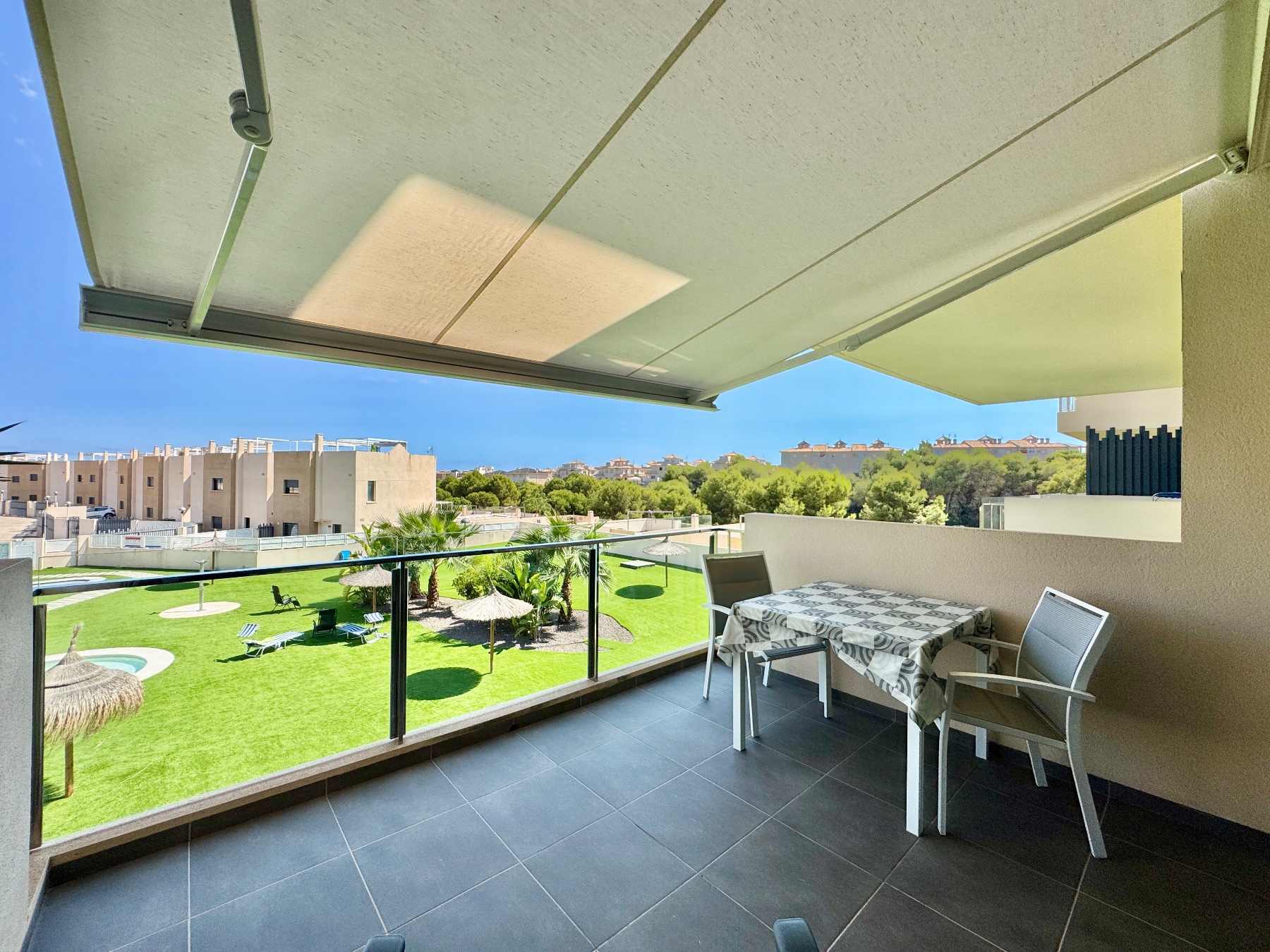 For sale - 2 Bedroom 2 Bathroom Apartment in Orihuela - Inland  - Alicante