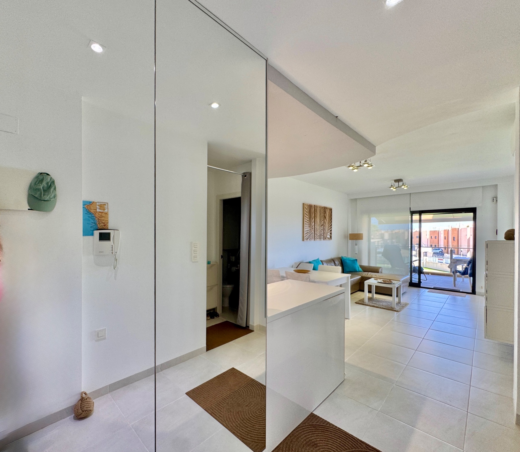 For sale - 2 Bedroom 2 Bathroom Apartment in Orihuela - Inland  - Alicante