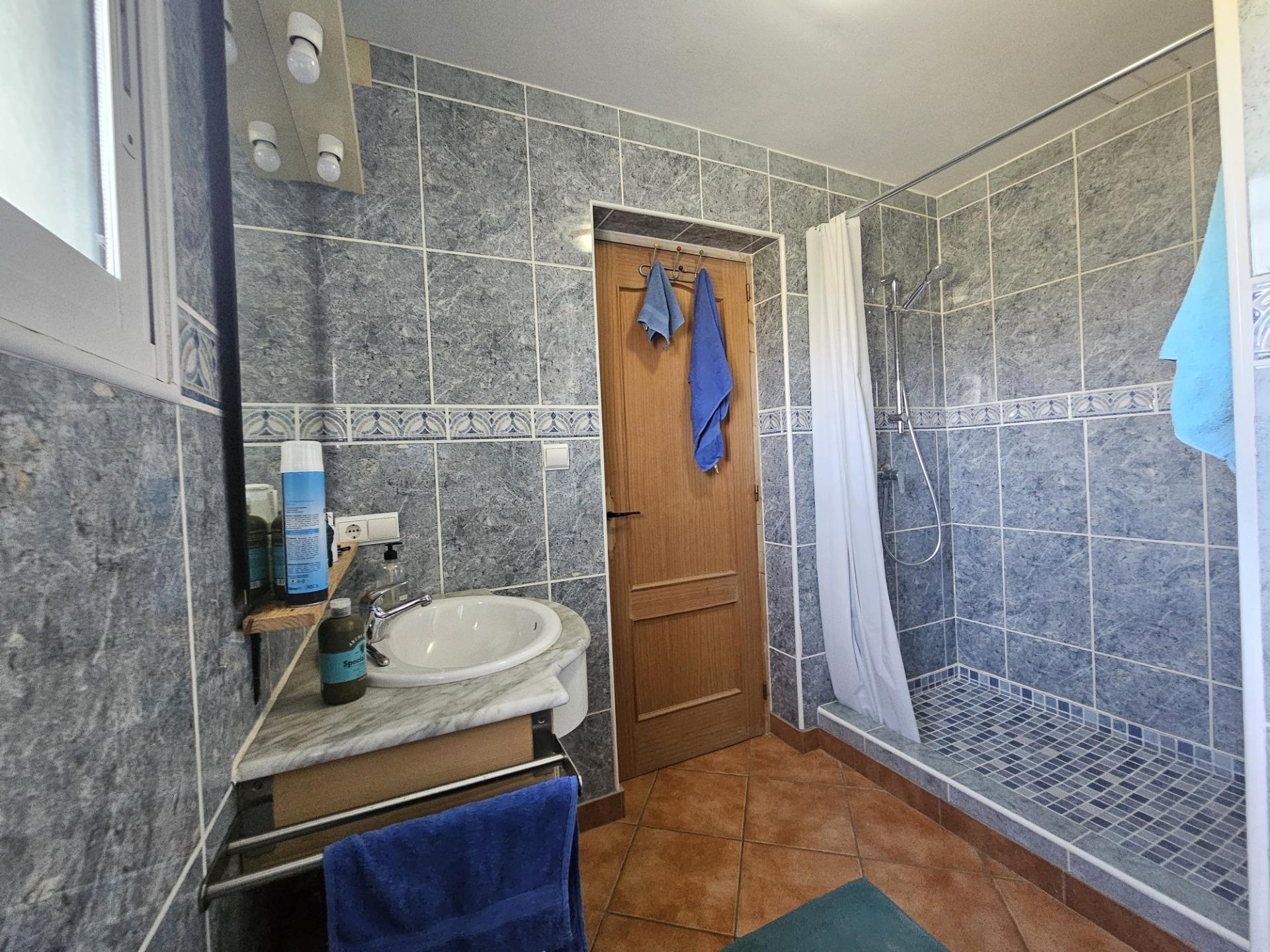 For sale - 5 Bedroom 4 Bathroom Villa in Orihuela - Molins-campaneta-san Bartolomé  - Alicante