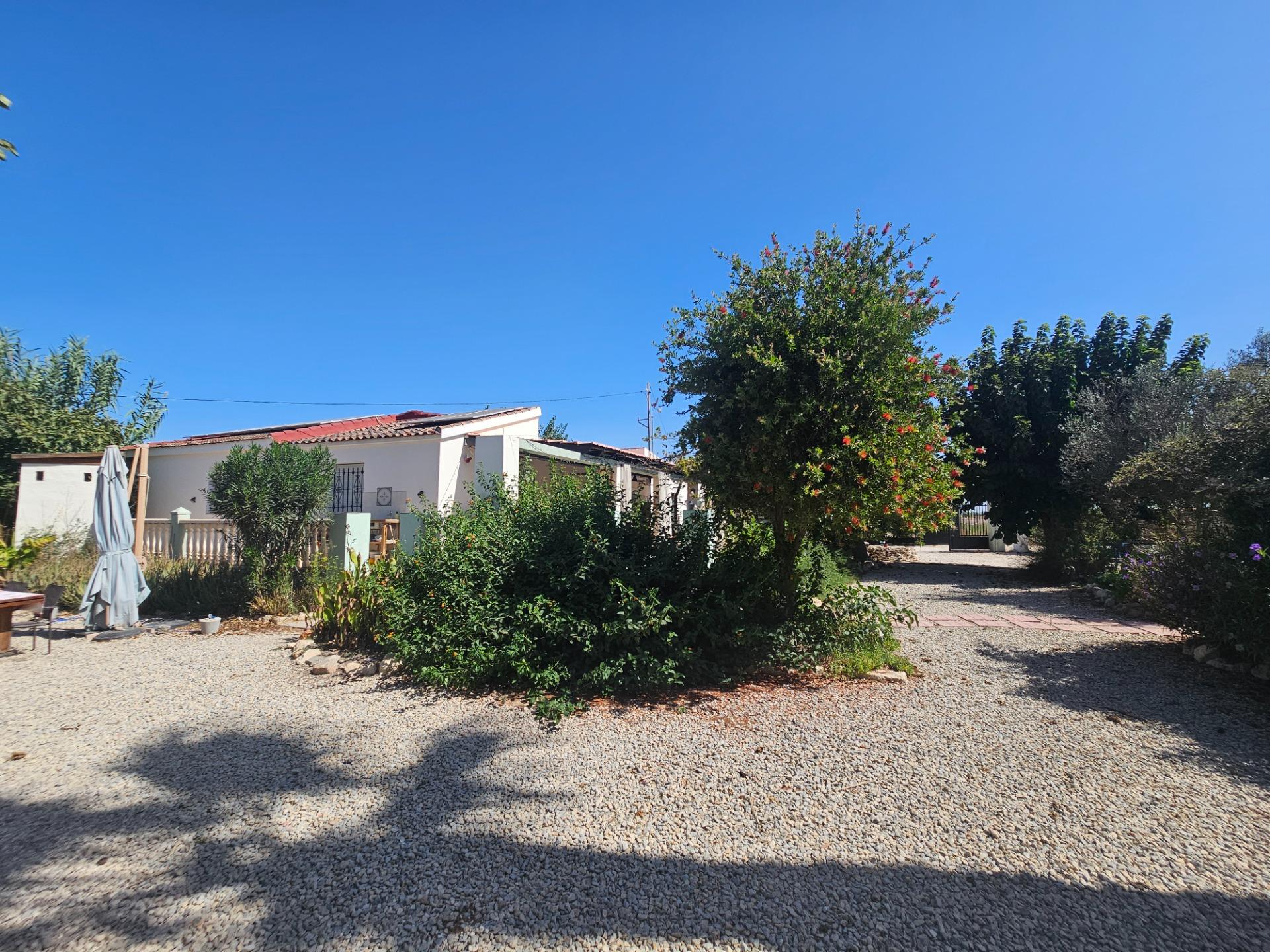For sale - 5 Bedroom 4 Bathroom Villa in Orihuela - Molins-campaneta-san Bartolomé  - Alicante
