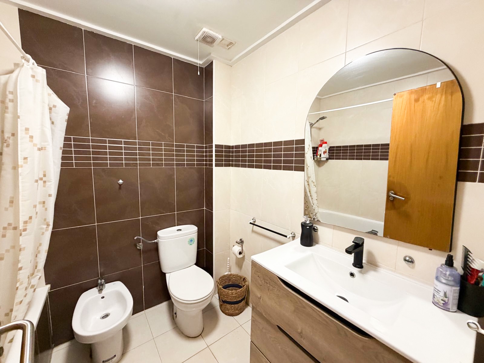 For sale - 3 Bedroom 2 Bathroom Apartment in Torrevieja - Costa Blanca  - Alicante