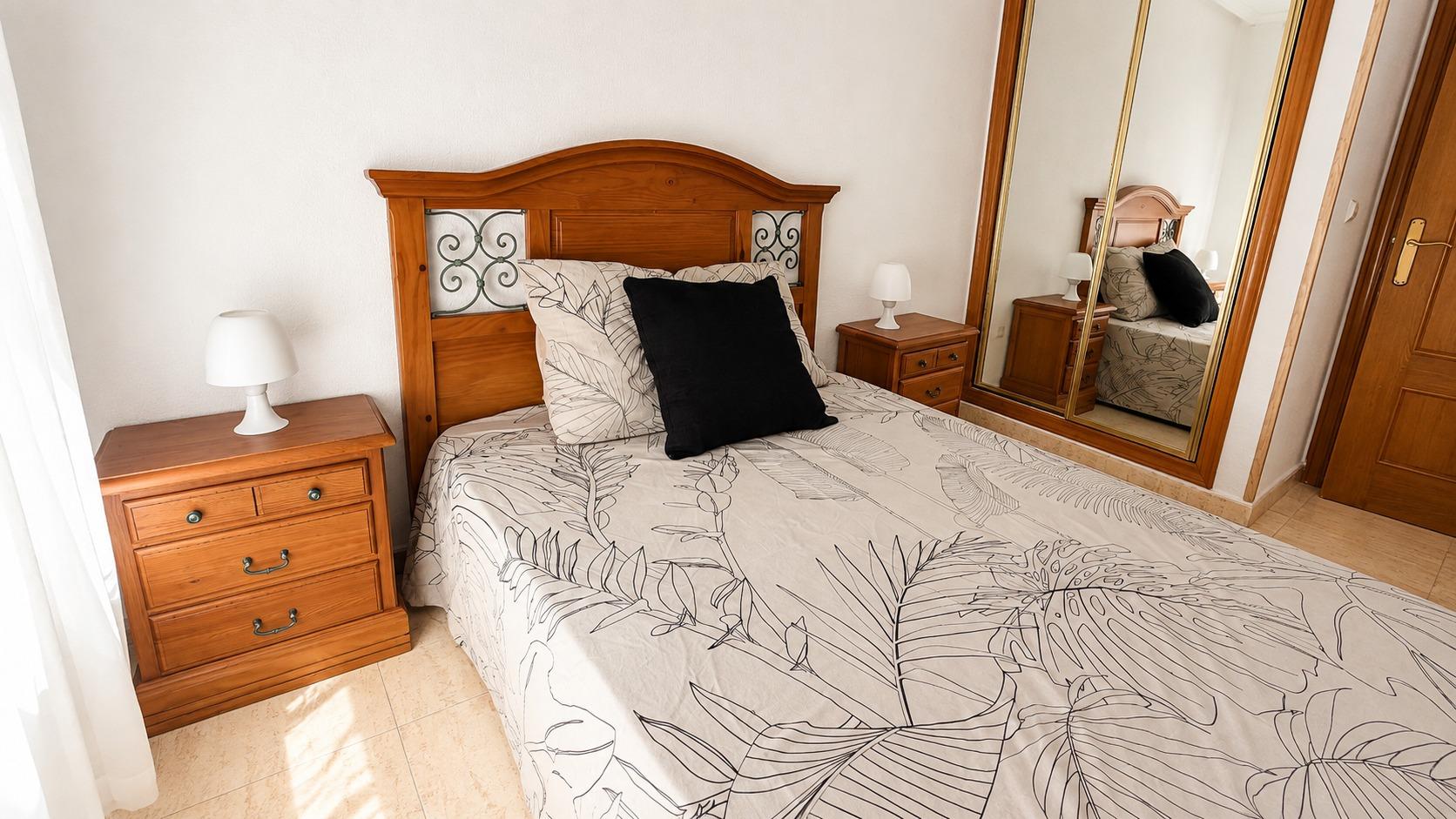For sale - 3 Bedroom 2 Bathroom Apartment in Torrevieja - PARQUE DE LAS NACIONES  - Alicante