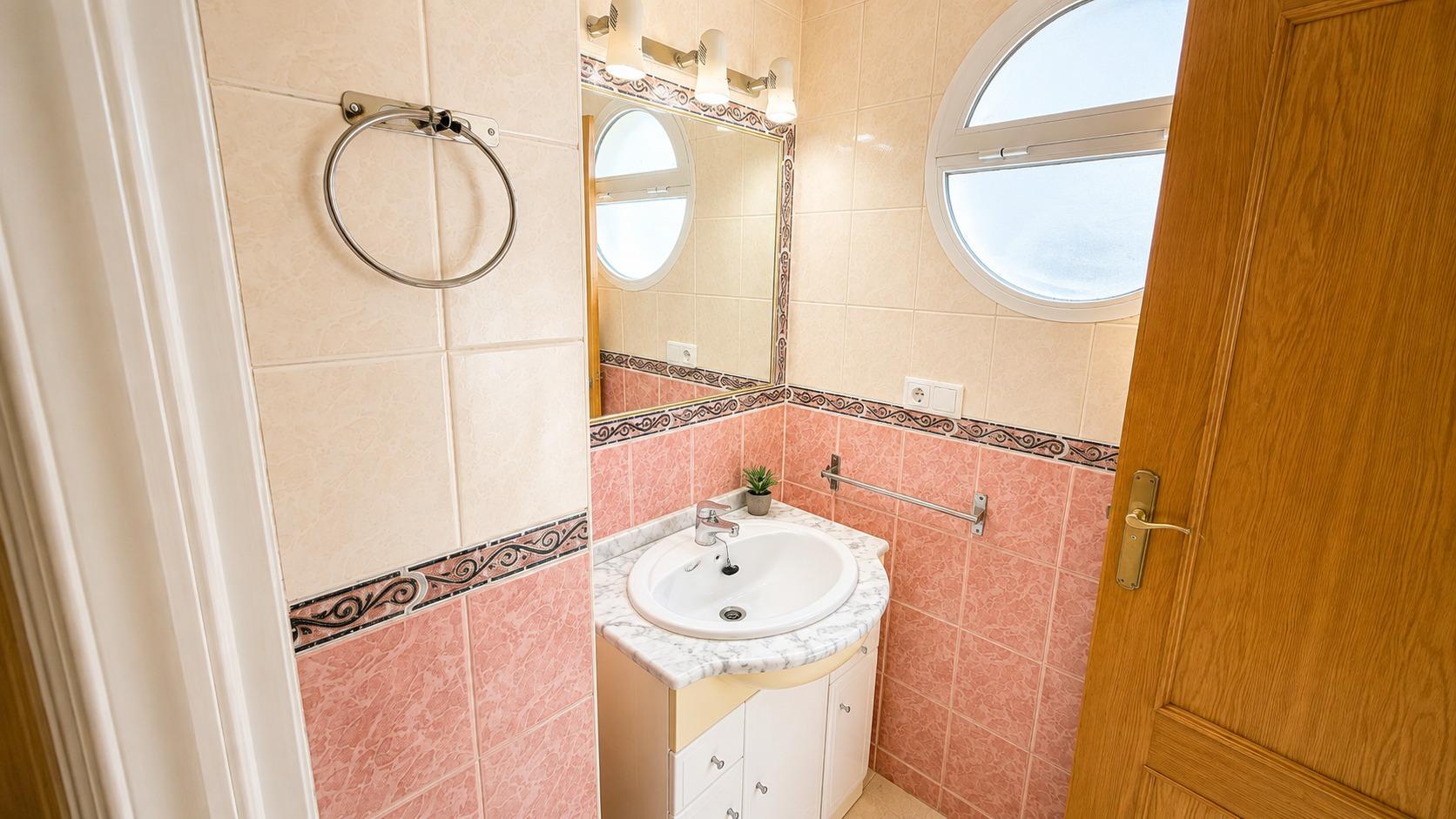 For sale - 3 Bedroom 2 Bathroom Apartment in Torrevieja - PARQUE DE LAS NACIONES  - Alicante