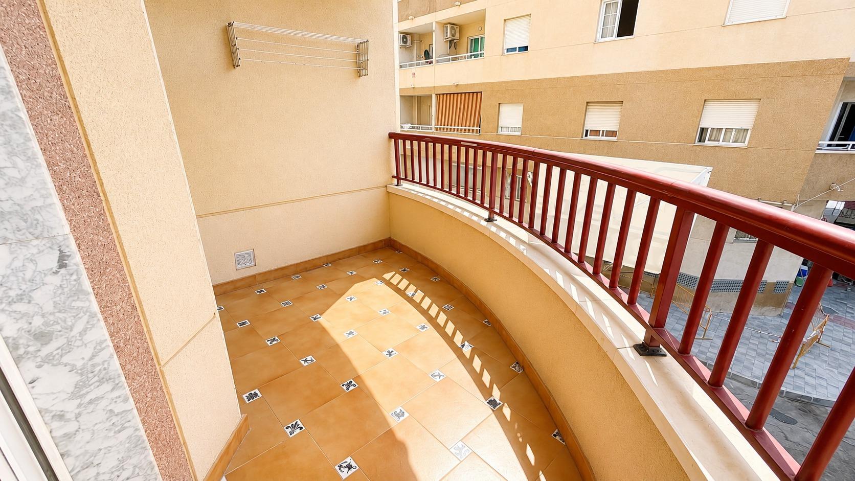 For sale - 3 Bedroom 2 Bathroom Apartment in Torrevieja - PARQUE DE LAS NACIONES  - Alicante