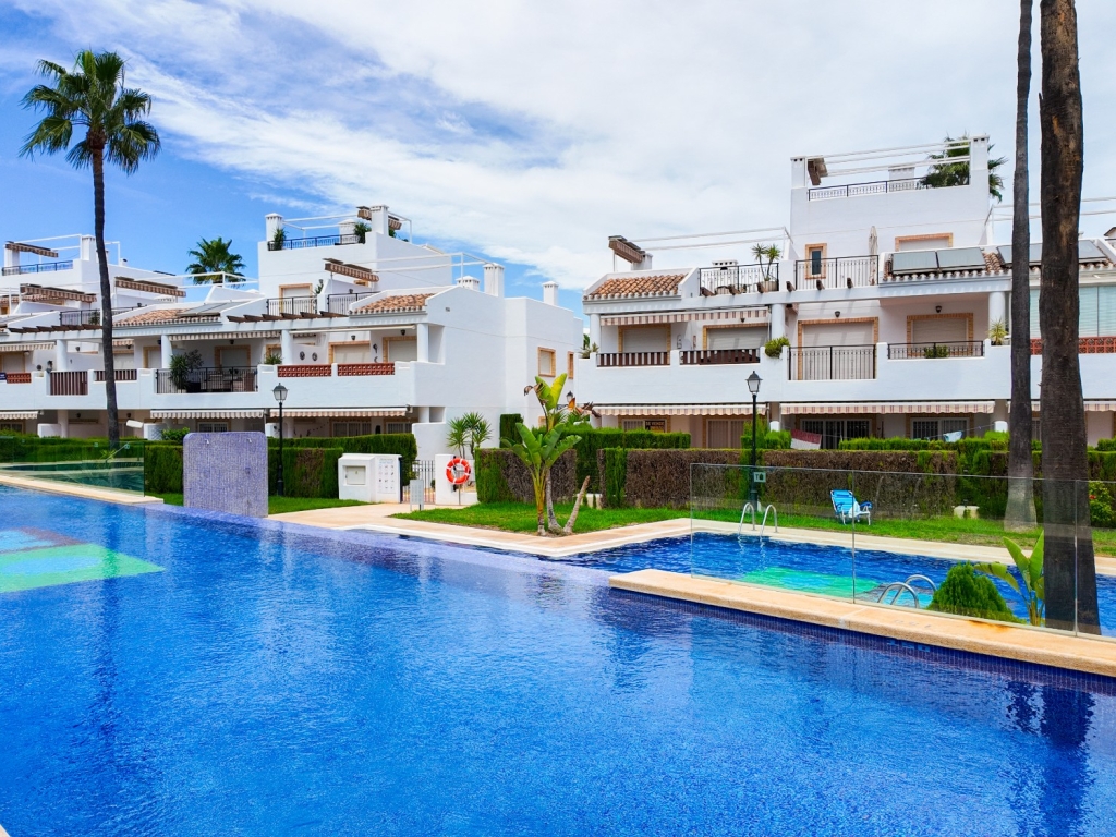 2 Bedroom 2 Bathroom Apartment in Orihuela Costa