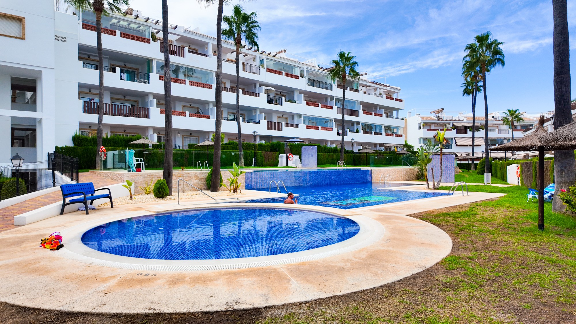 For sale - 2 Bedroom 2 Bathroom Apartment in Orihuela Costa - Costa Blanca  - Alicante