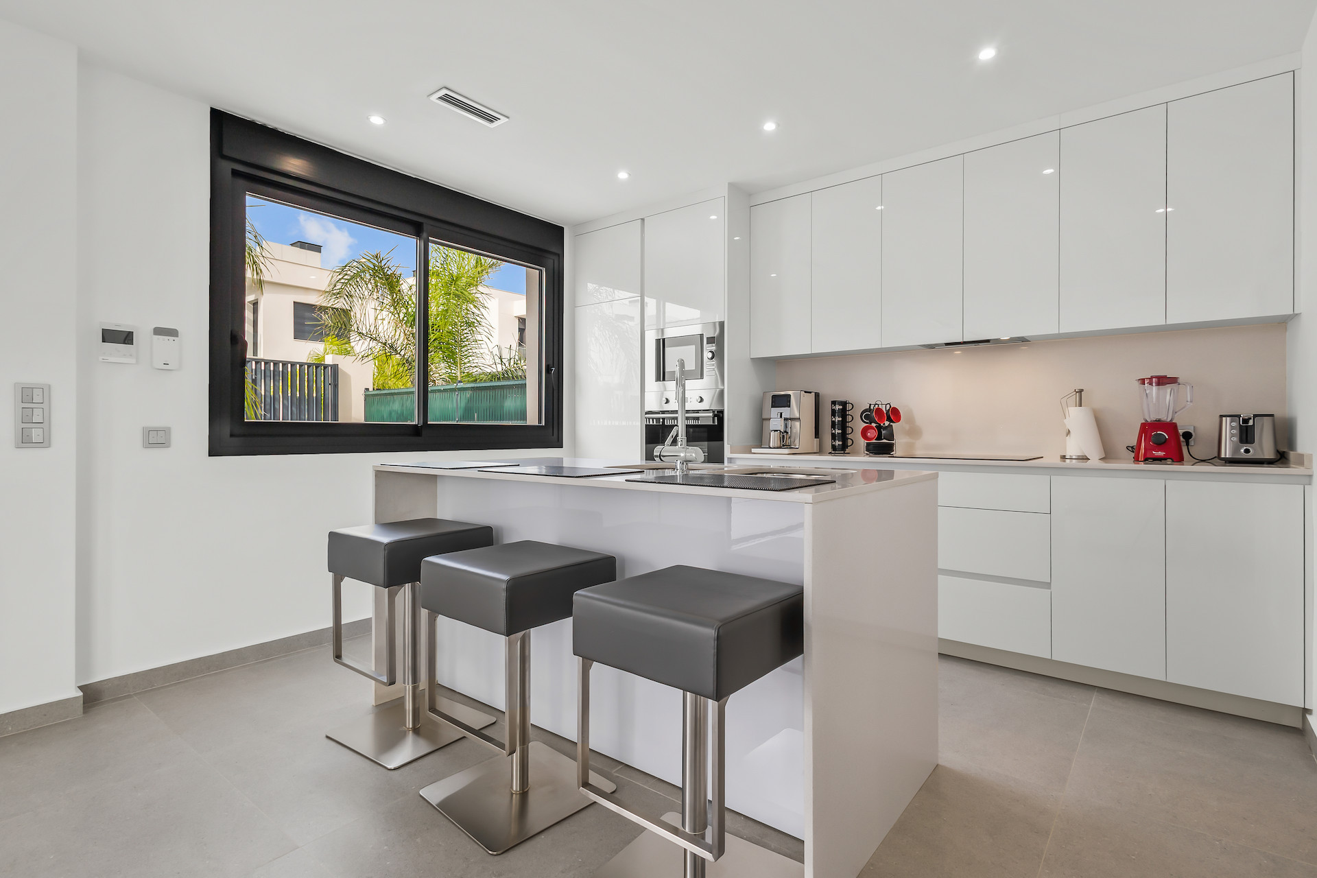 For sale - 4 Bedroom 3 Bathroom Villa in Algorfa - Inland  - Alicante