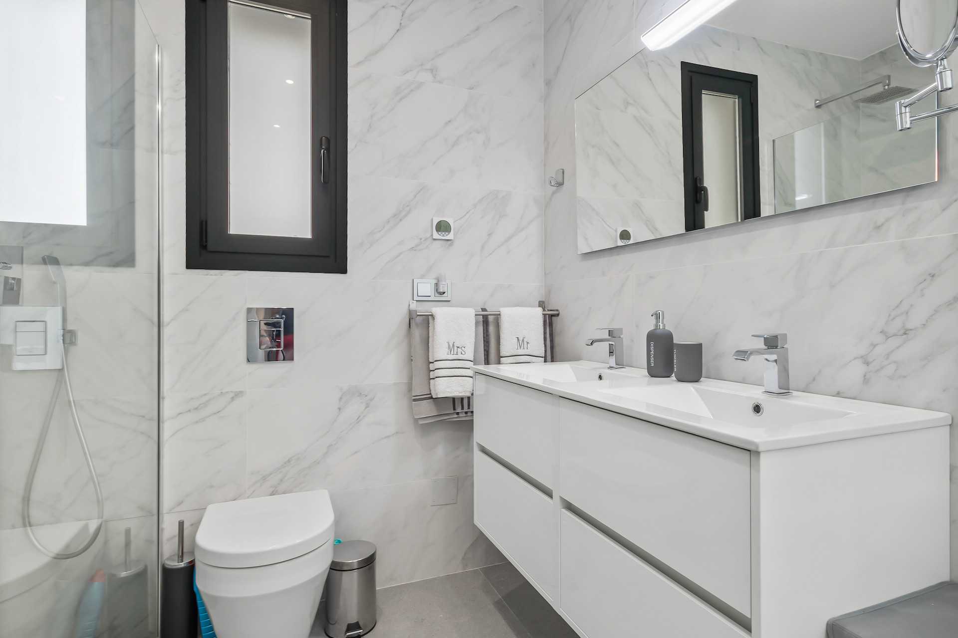 For sale - 4 Bedroom 3 Bathroom Villa in Algorfa - Inland  - Alicante