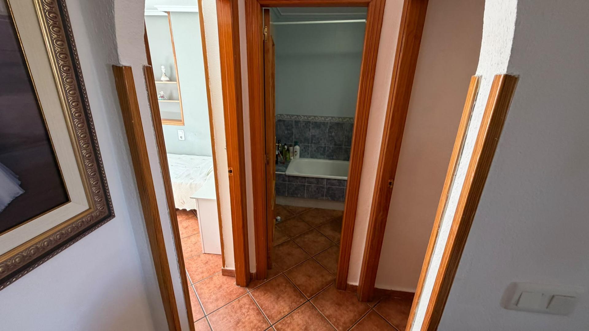 For sale - 2 Bedroom 1 Bathroom Apartment in Torrevieja - Playa Del Cura  - Alicante