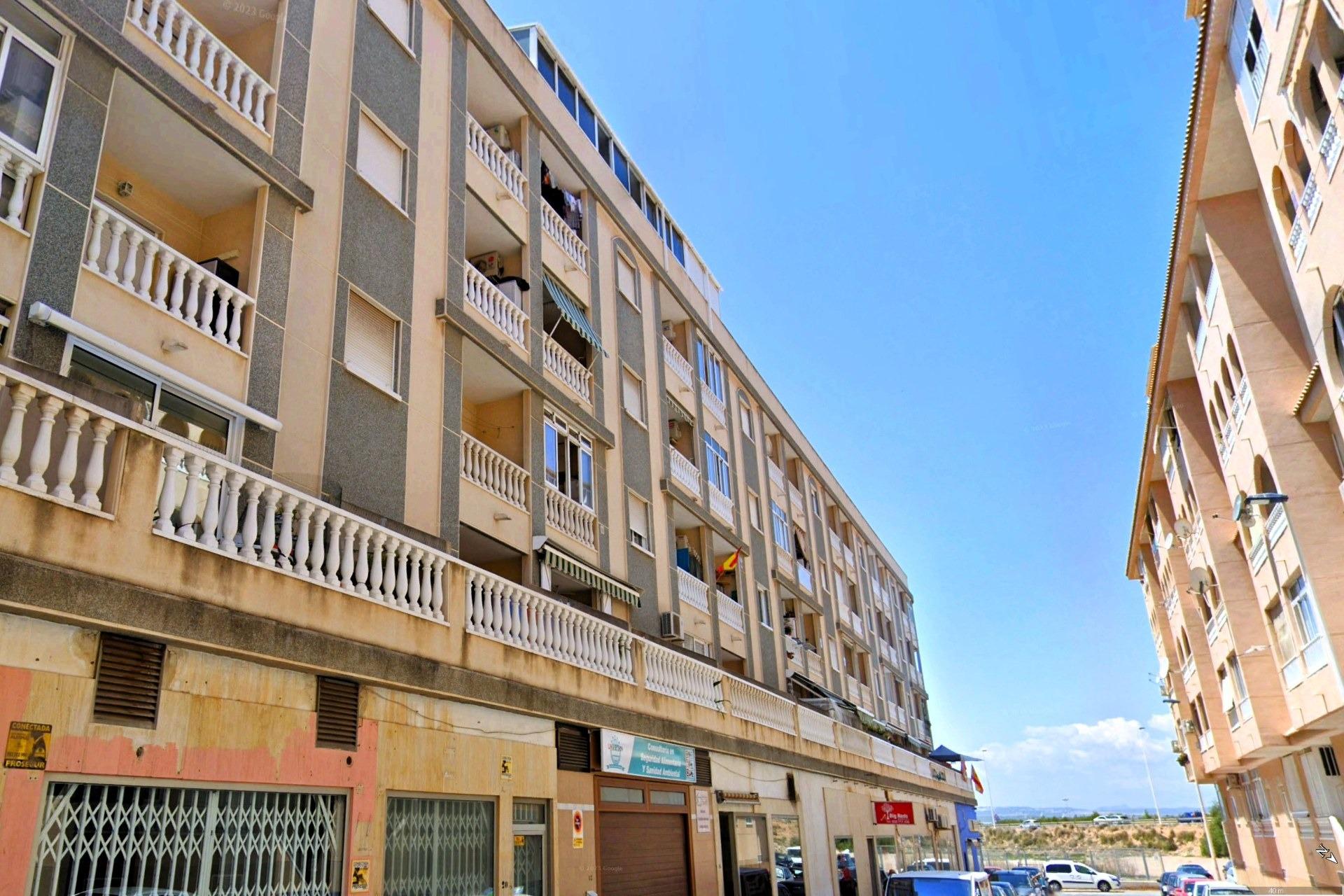 For sale - 2 Bedroom 1 Bathroom Apartment in Torrevieja - PARQUE DE LAS NACIONES  - Alicante