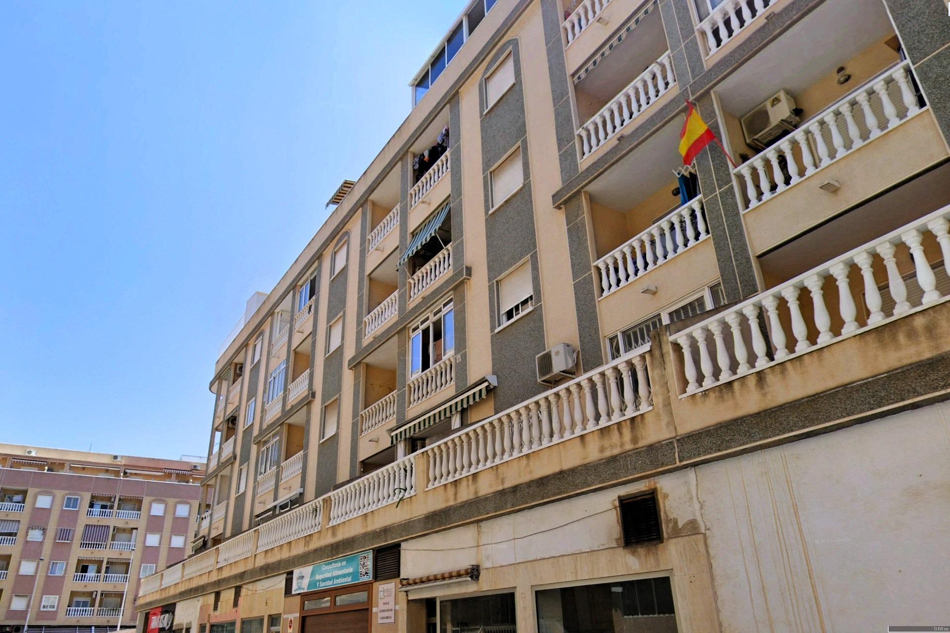 For sale - 2 Bedroom 1 Bathroom Apartment in Torrevieja - PARQUE DE LAS NACIONES  - Alicante