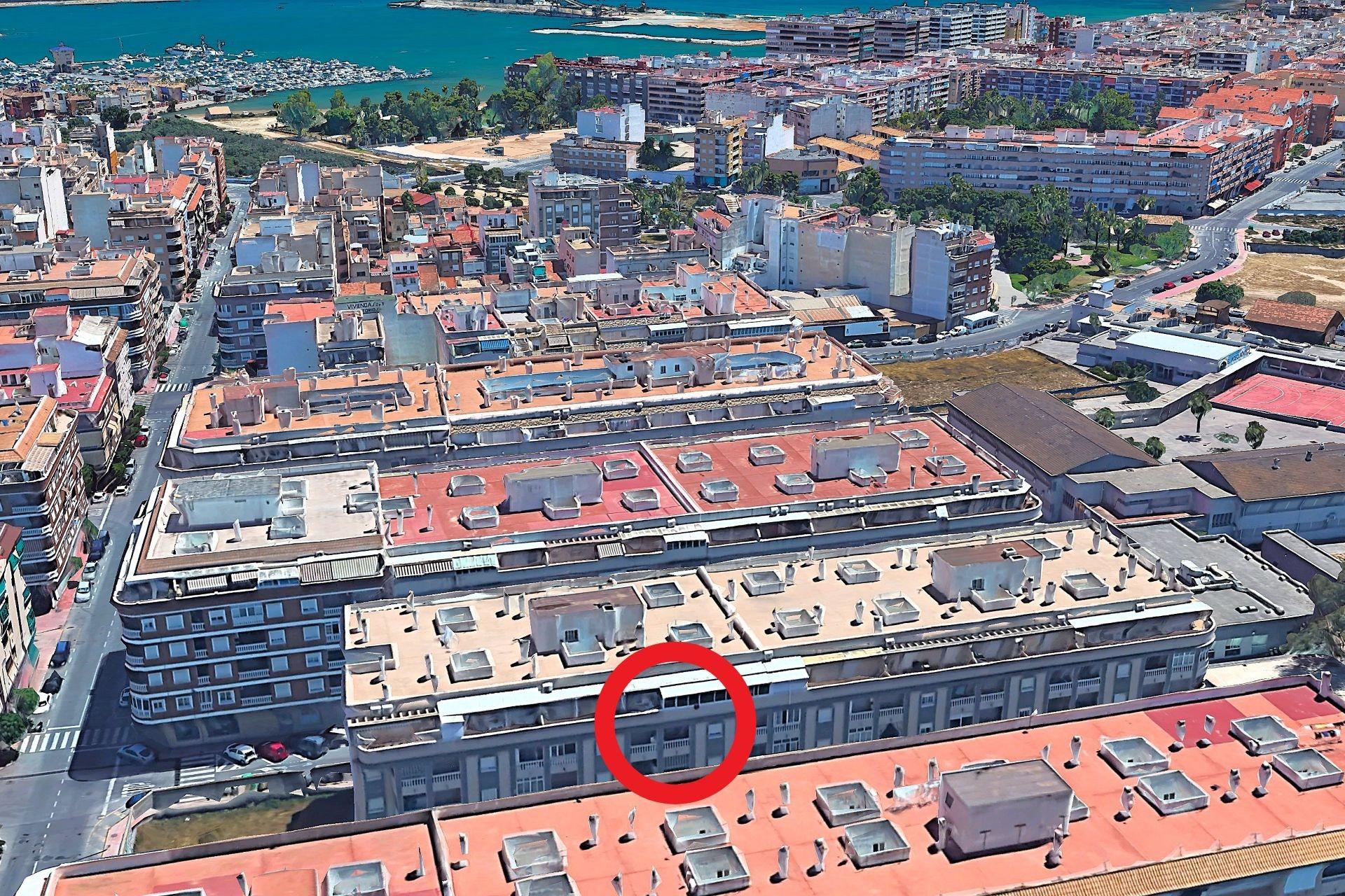 For sale - 2 Bedroom 1 Bathroom Apartment in Torrevieja - PARQUE DE LAS NACIONES  - Alicante