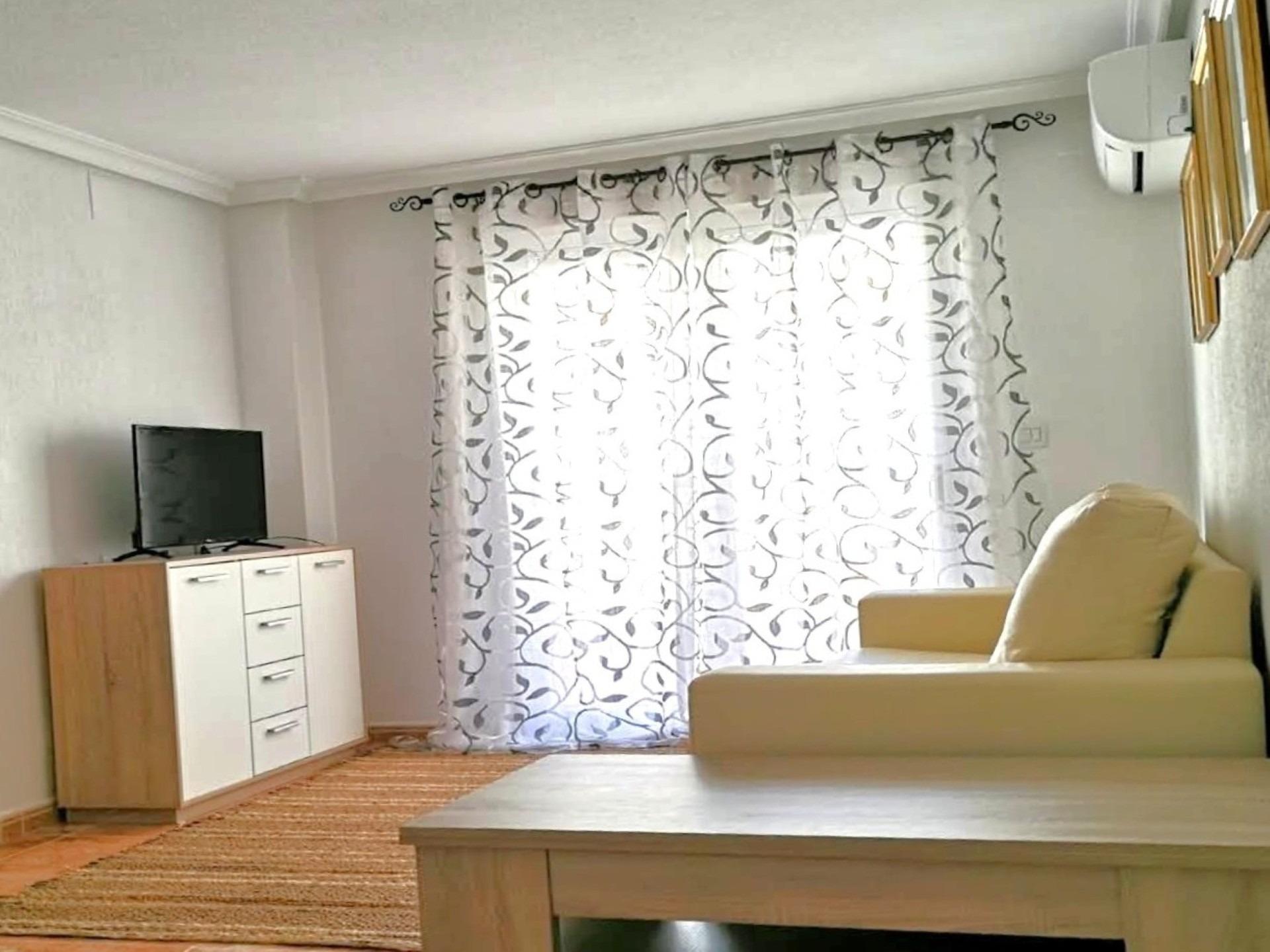 For sale - 2 Bedroom 1 Bathroom Apartment in Torrevieja - PARQUE DE LAS NACIONES  - Alicante