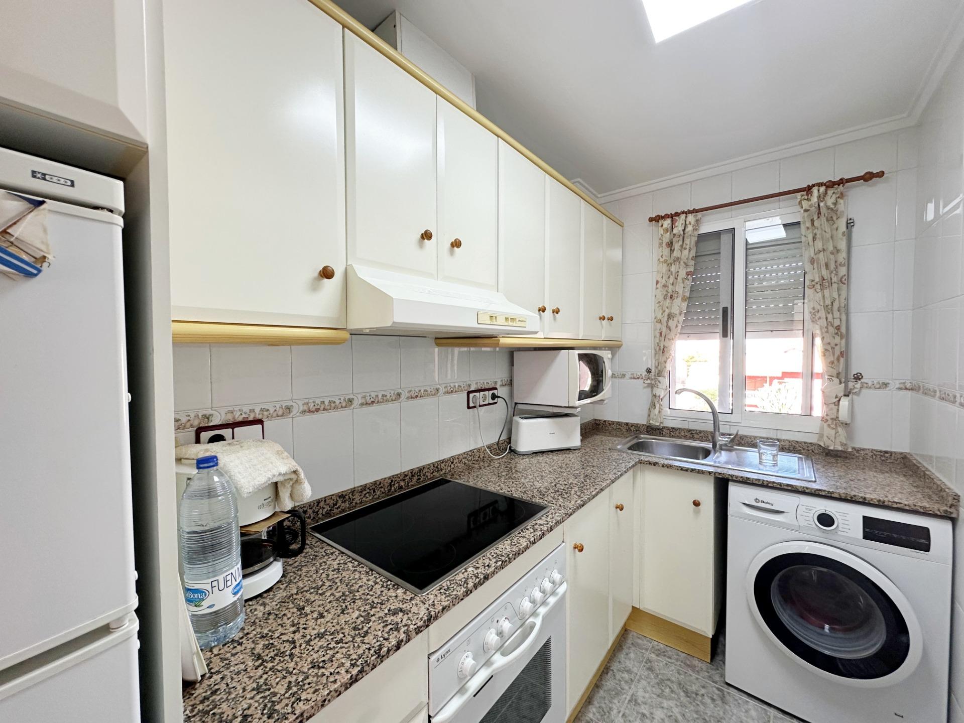 For sale - 2 Bedroom 1 Bathroom Apartment in Torrevieja - Playa Del Cura  - Alicante