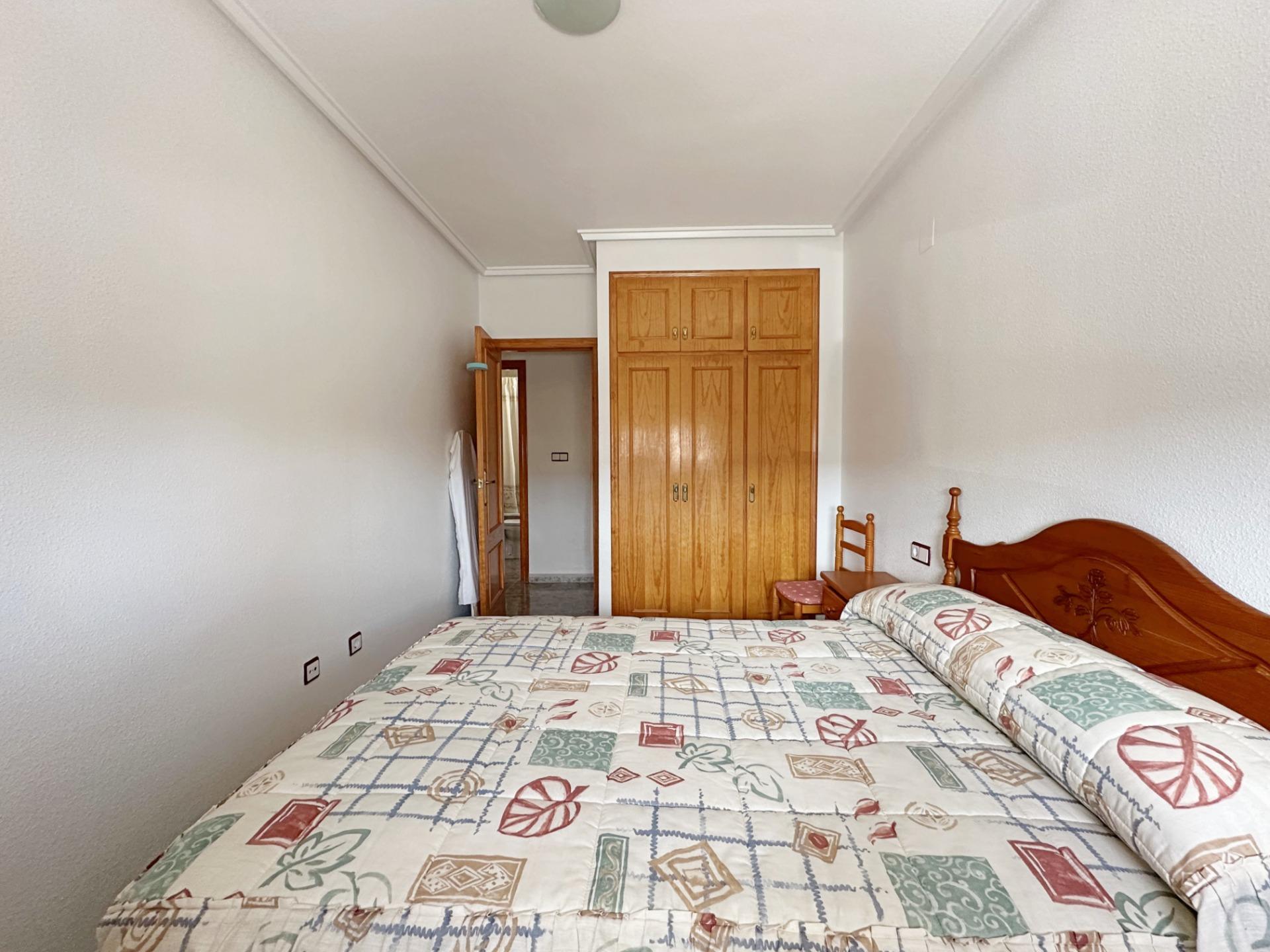 For sale - 2 Bedroom 1 Bathroom Apartment in Torrevieja - Playa Del Cura  - Alicante