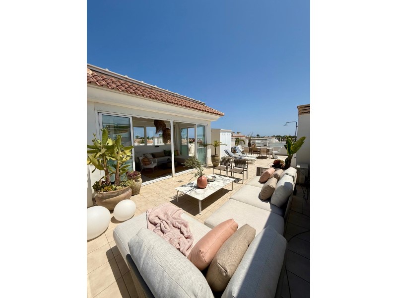 For sale - 3 Bedroom 2 Bathroom Penthouse in Rojales - Inland  - Alicante