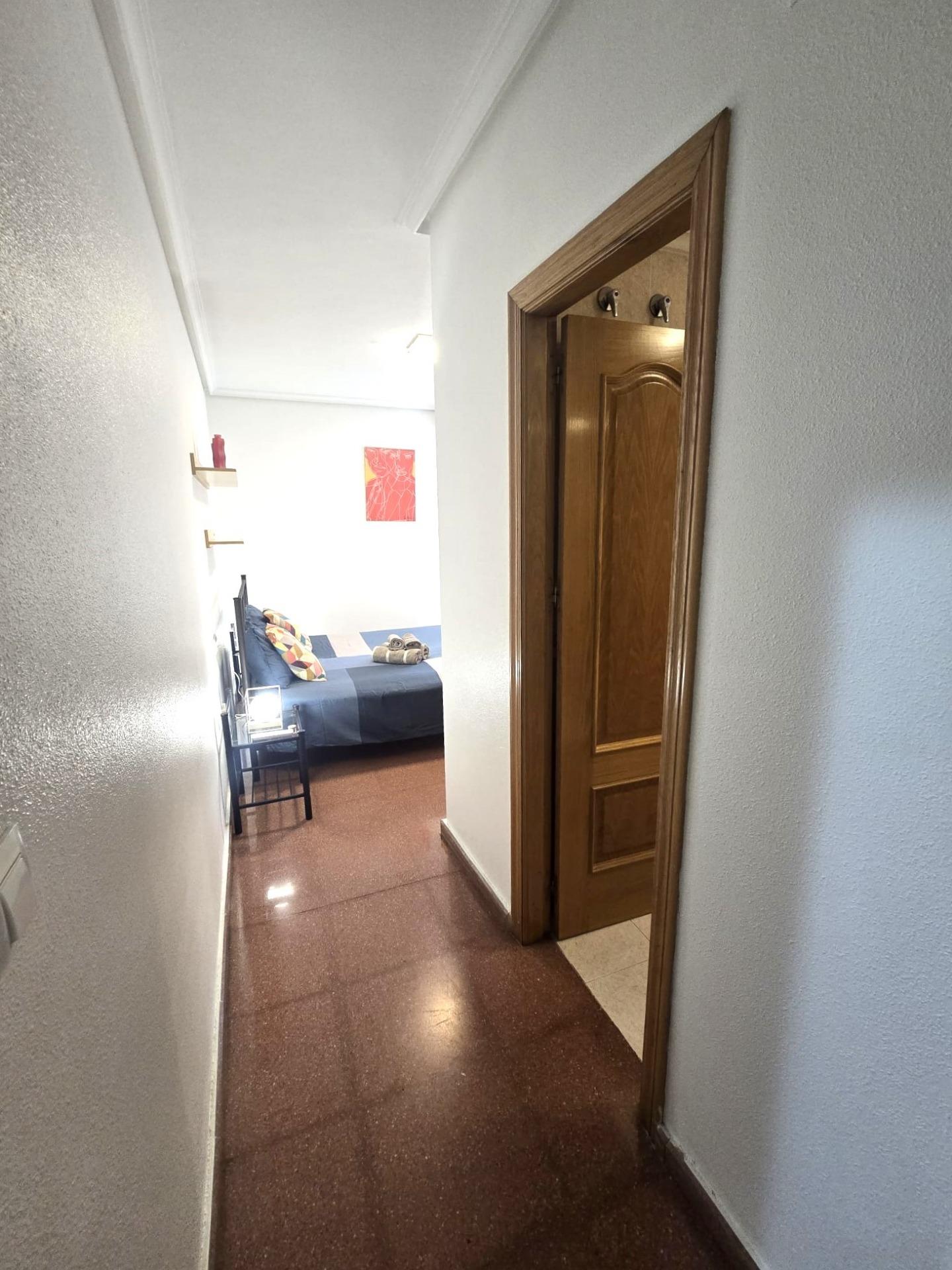 For sale - 3 Bedroom 2 Bathroom Apartment in Torrevieja - Las Piscinas Naturales  - Alicante