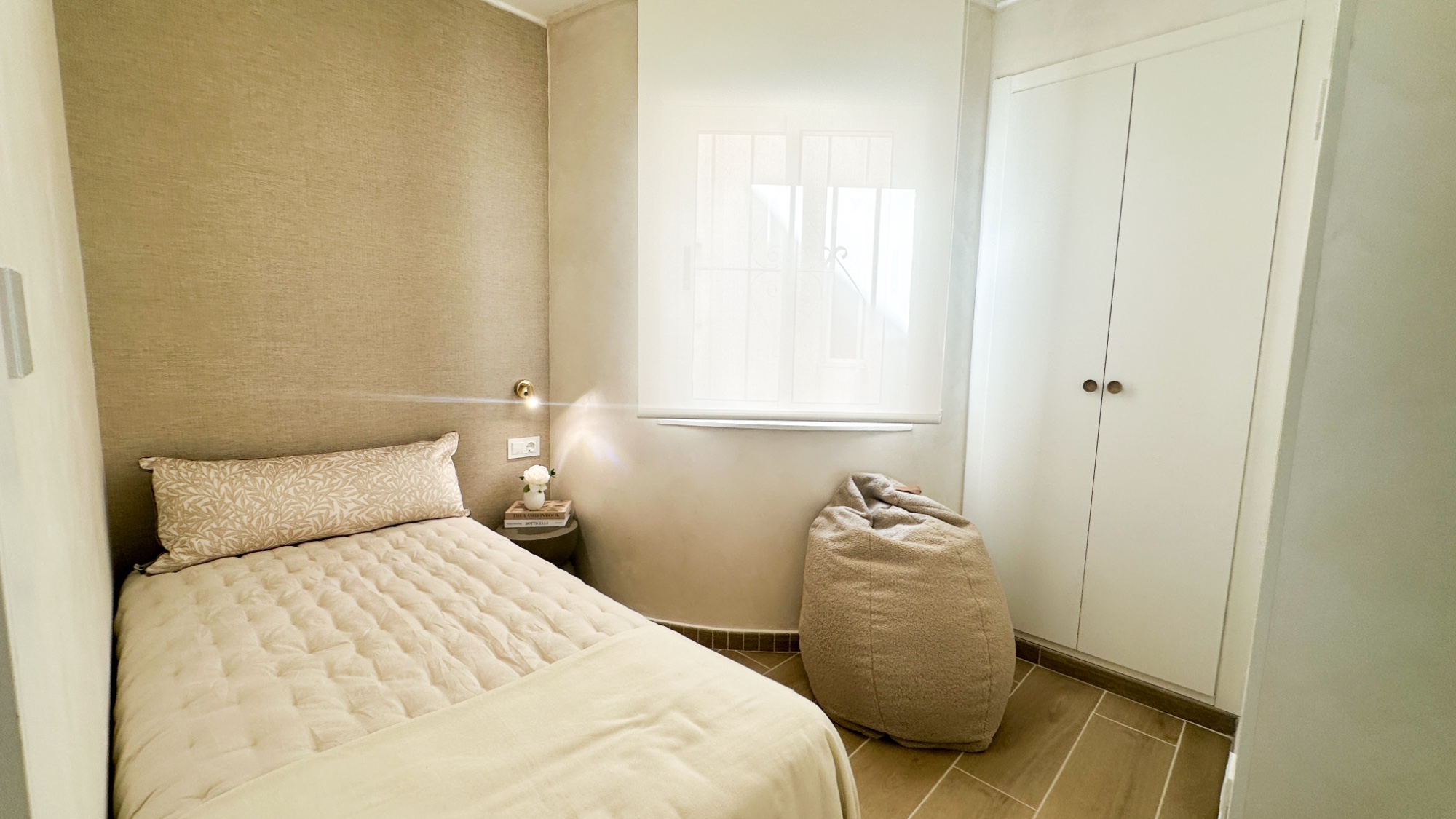 For sale - 2 Bedroom 1 Bathroom Apartment in Torrevieja - Costa Blanca  - Alicante
