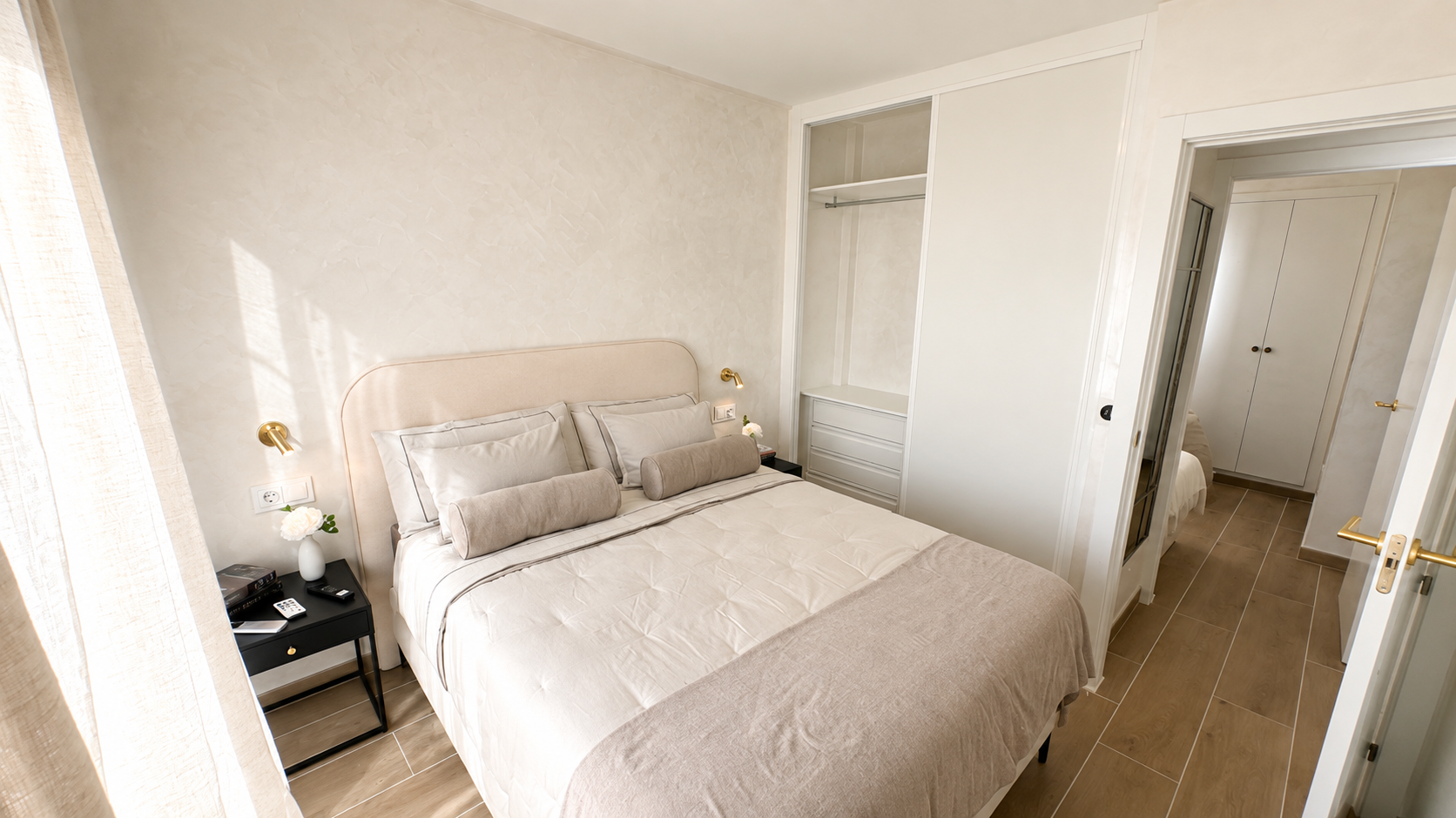 For sale - 2 Bedroom 1 Bathroom Apartment in Torrevieja - Costa Blanca  - Alicante