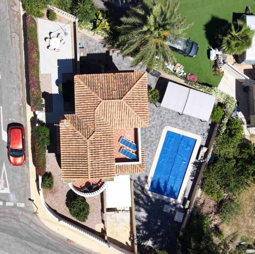 For sale - 3 Bedroom 2 Bathroom Villa in Villamartin - Costa Blanca  - Alicante