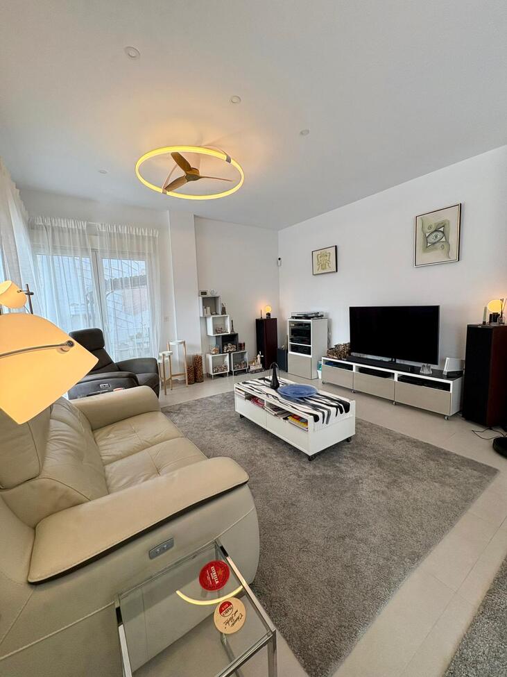 For sale - 3 Bedroom 3 Bathroom Villa in Rojales - Costa Blanca  - Alicante