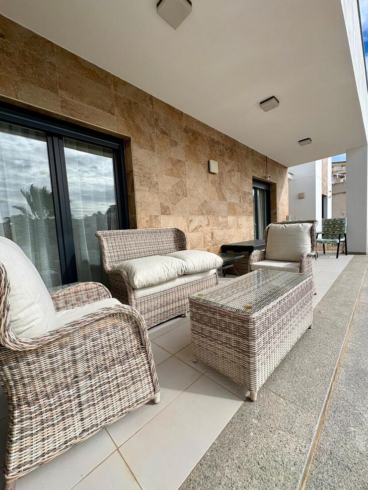For sale - 3 Bedroom 3 Bathroom Villa in Rojales - Costa Blanca  - Alicante