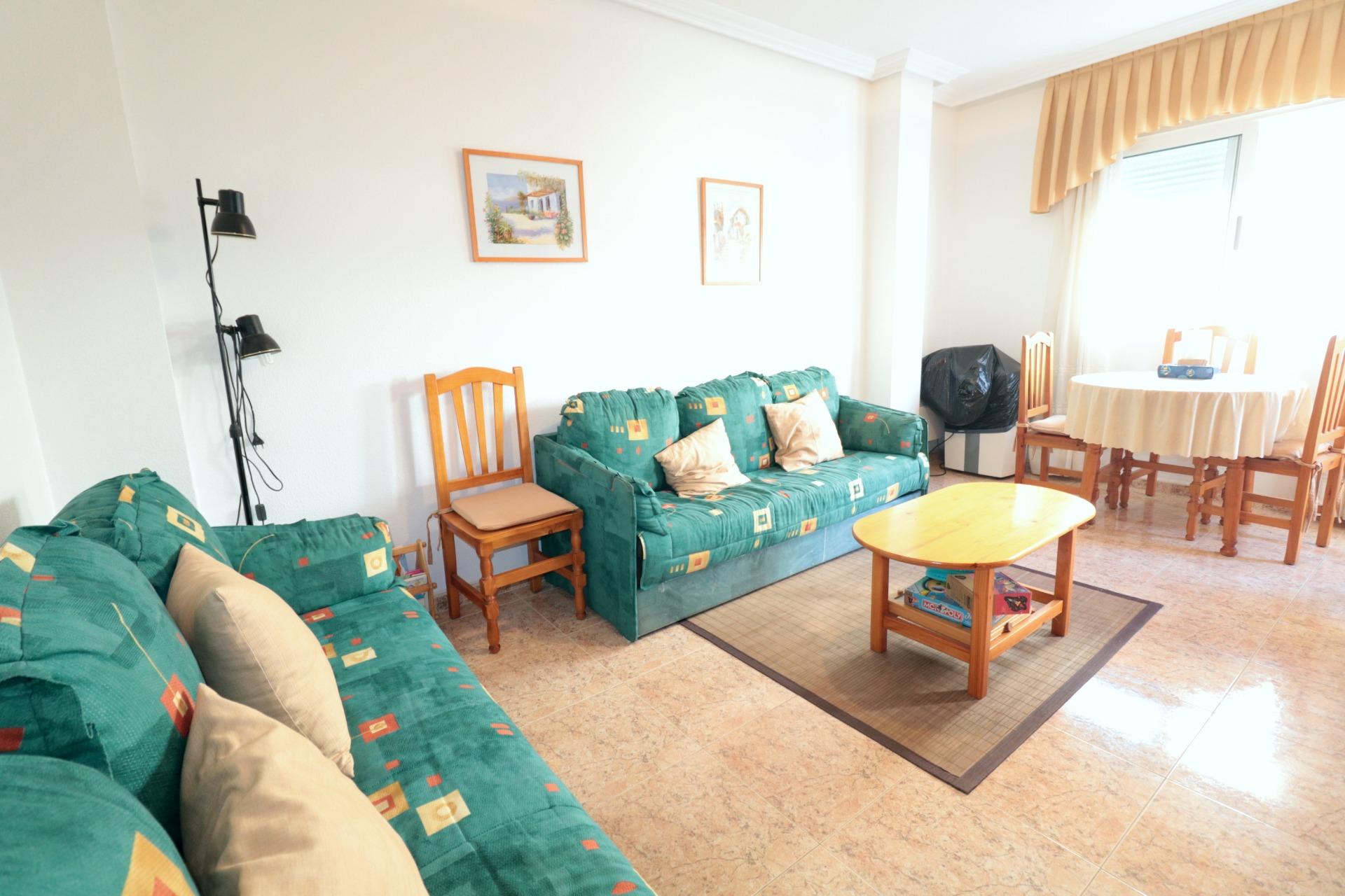 For sale - 2 Bedroom 1 Bathroom Apartment in Torrevieja - Acequion  - Alicante