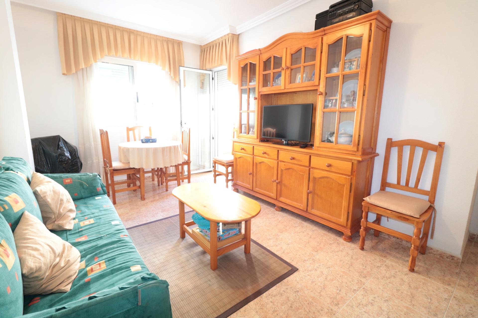 For sale - 2 Bedroom 1 Bathroom Apartment in Torrevieja - Acequion  - Alicante
