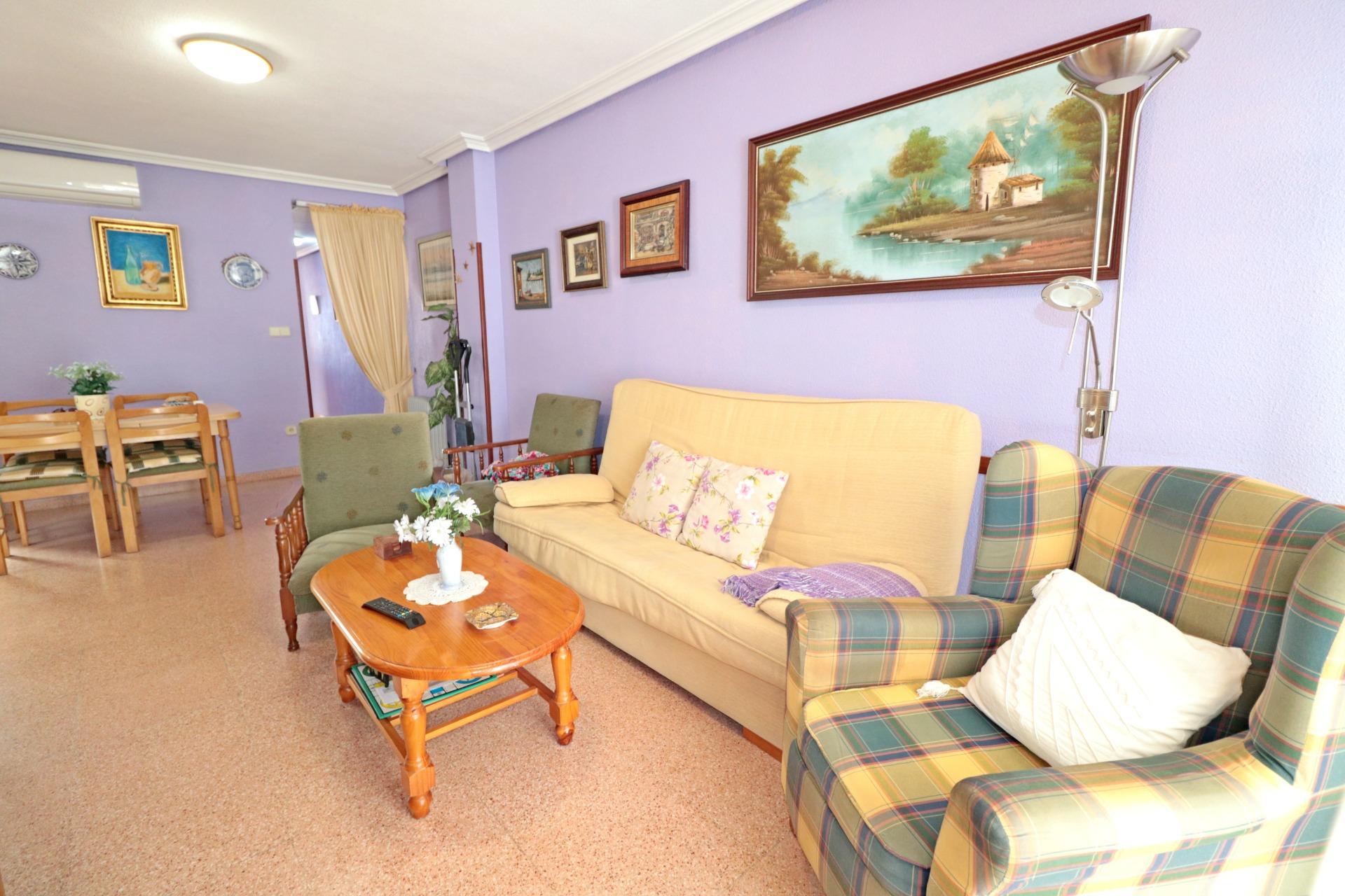 For sale - 3 Bedroom 1 Bathroom Apartment in Torrevieja - Acequion  - Alicante