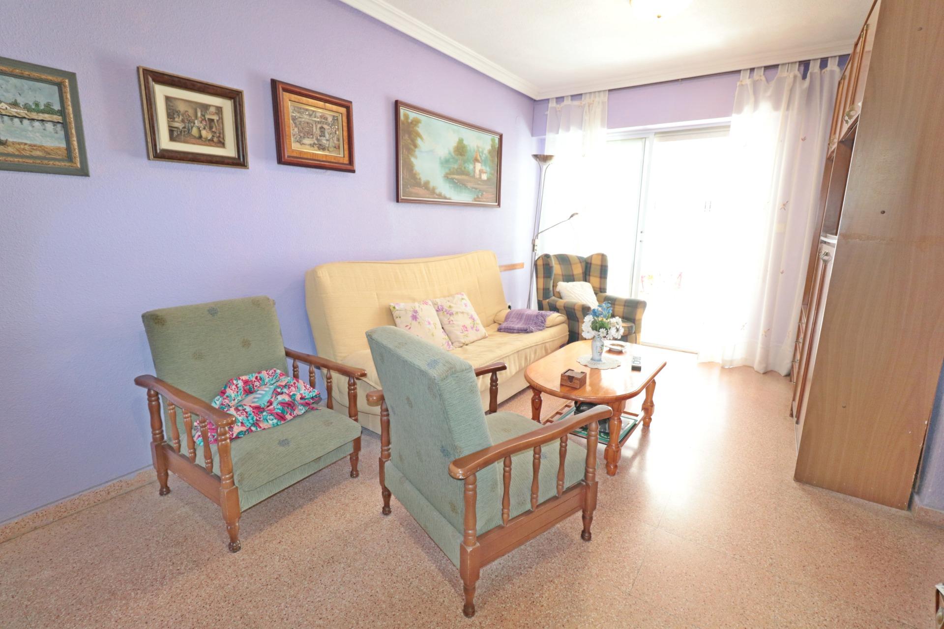 For sale - 3 Bedroom 1 Bathroom Apartment in Torrevieja - Acequion  - Alicante