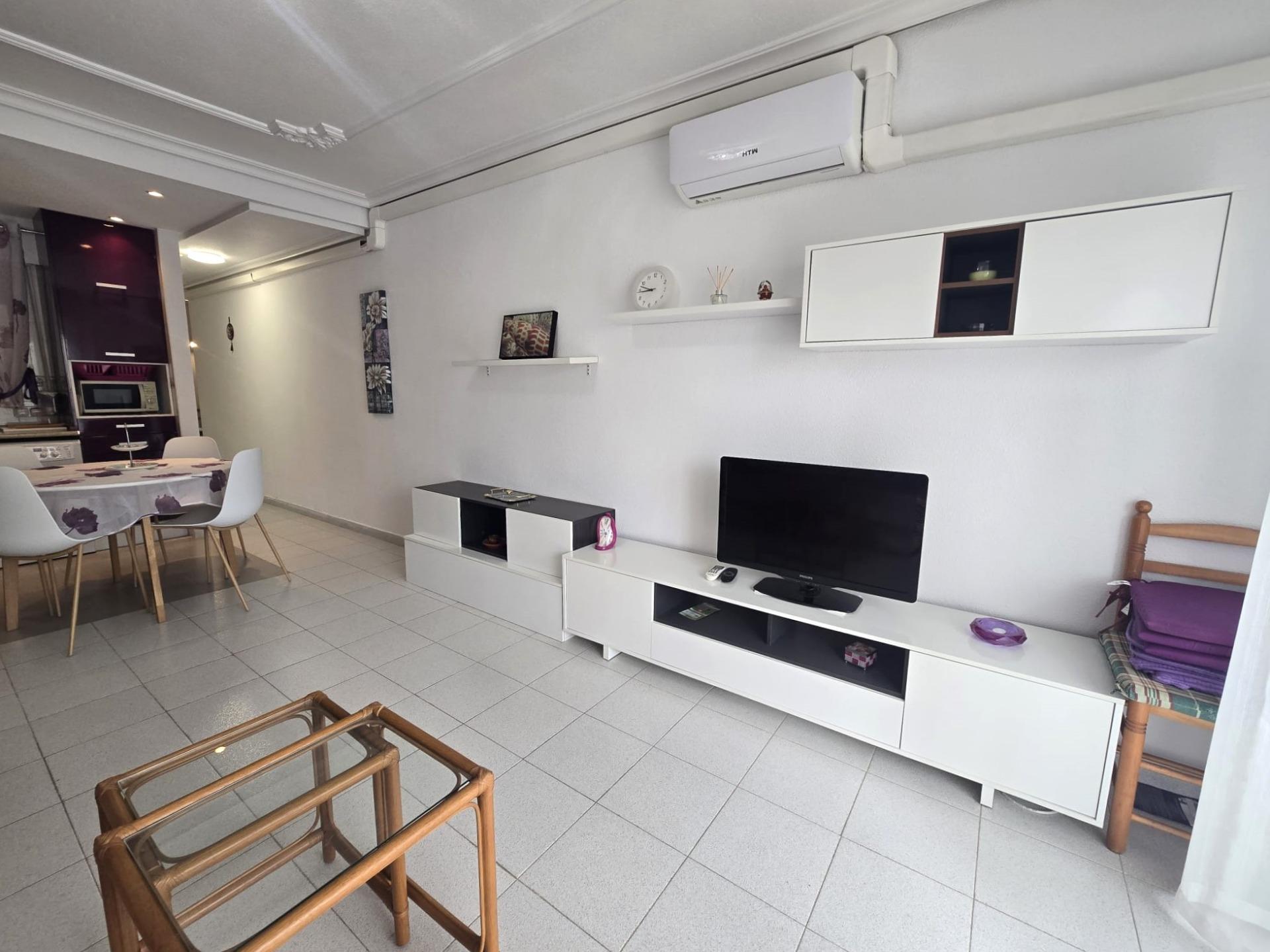 For sale - 2 Bedroom 1 Bathroom Apartment in Torrevieja - La Mata Pueblo  - Alicante