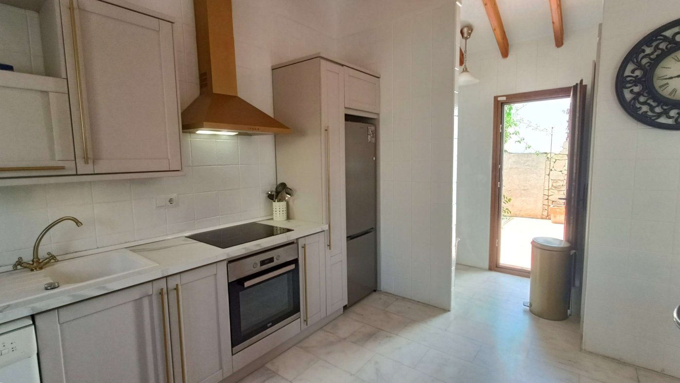 For sale - 3 Bedroom 2 Bathroom Semi Detached in Algorfa - Inland  - Alicante
