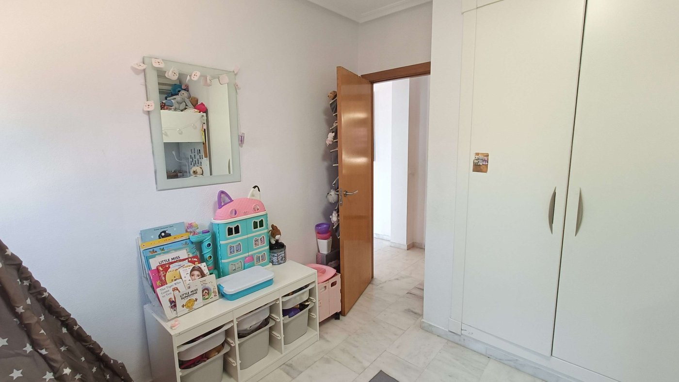 For sale - 3 Bedroom 2 Bathroom Semi Detached in Algorfa - Inland  - Alicante