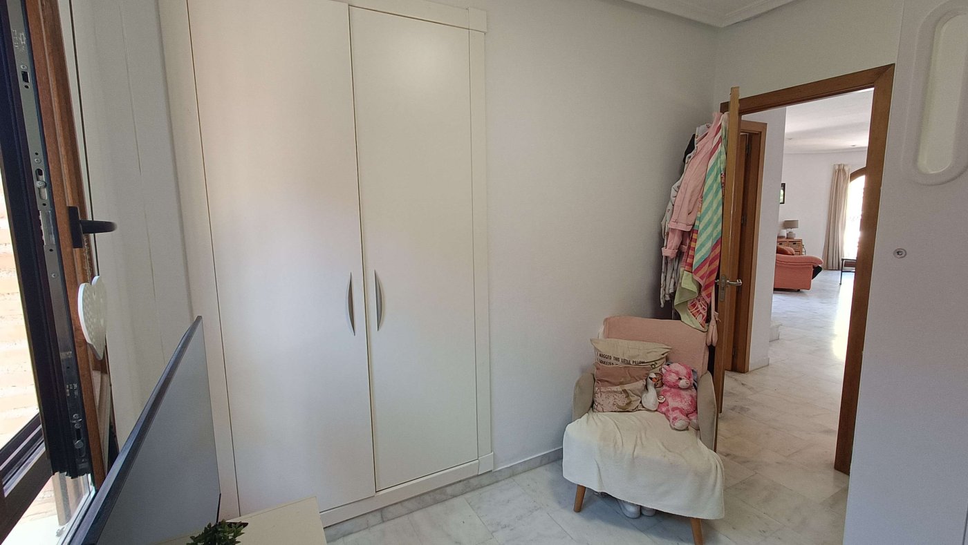 For sale - 3 Bedroom 2 Bathroom Semi Detached in Algorfa - Inland  - Alicante