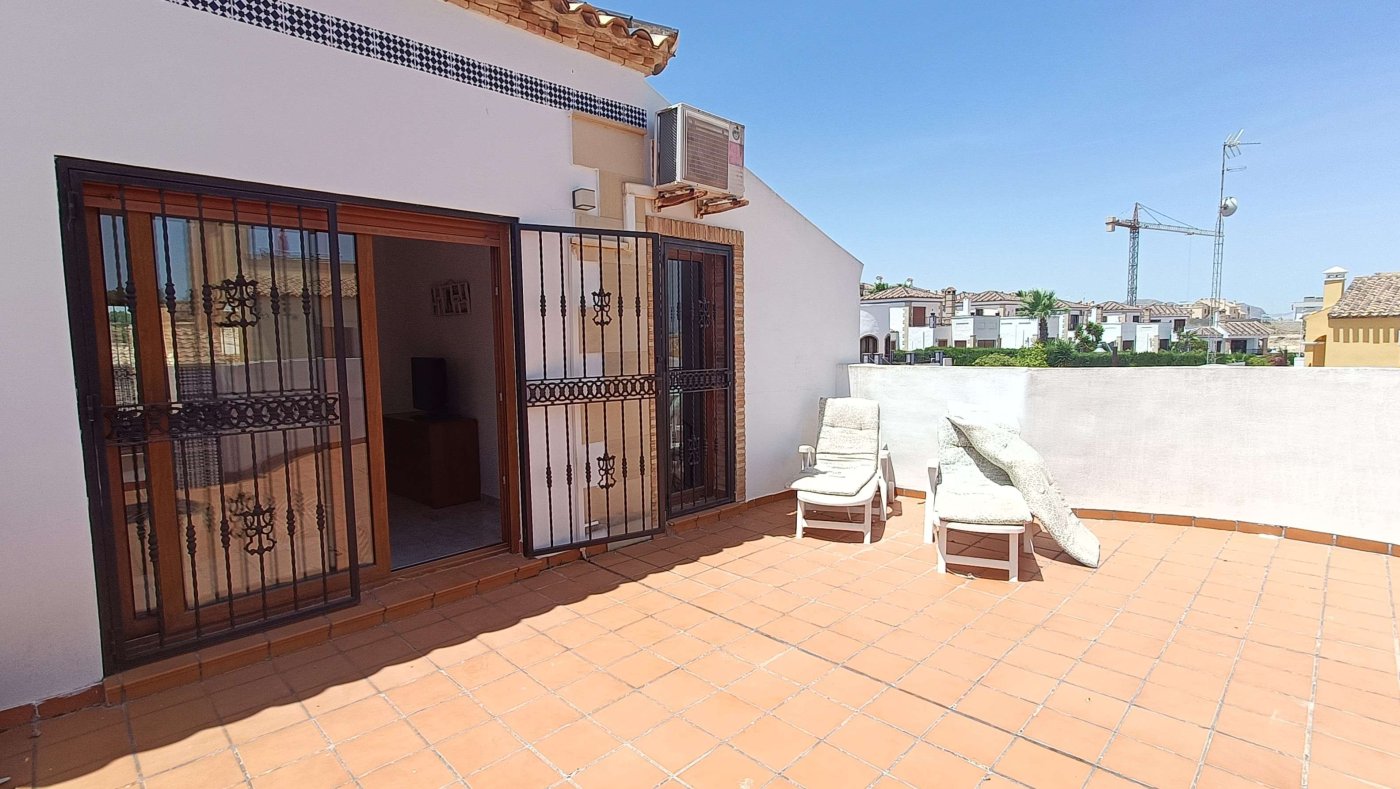 For sale - 3 Bedroom 2 Bathroom Semi Detached in Algorfa - Inland  - Alicante