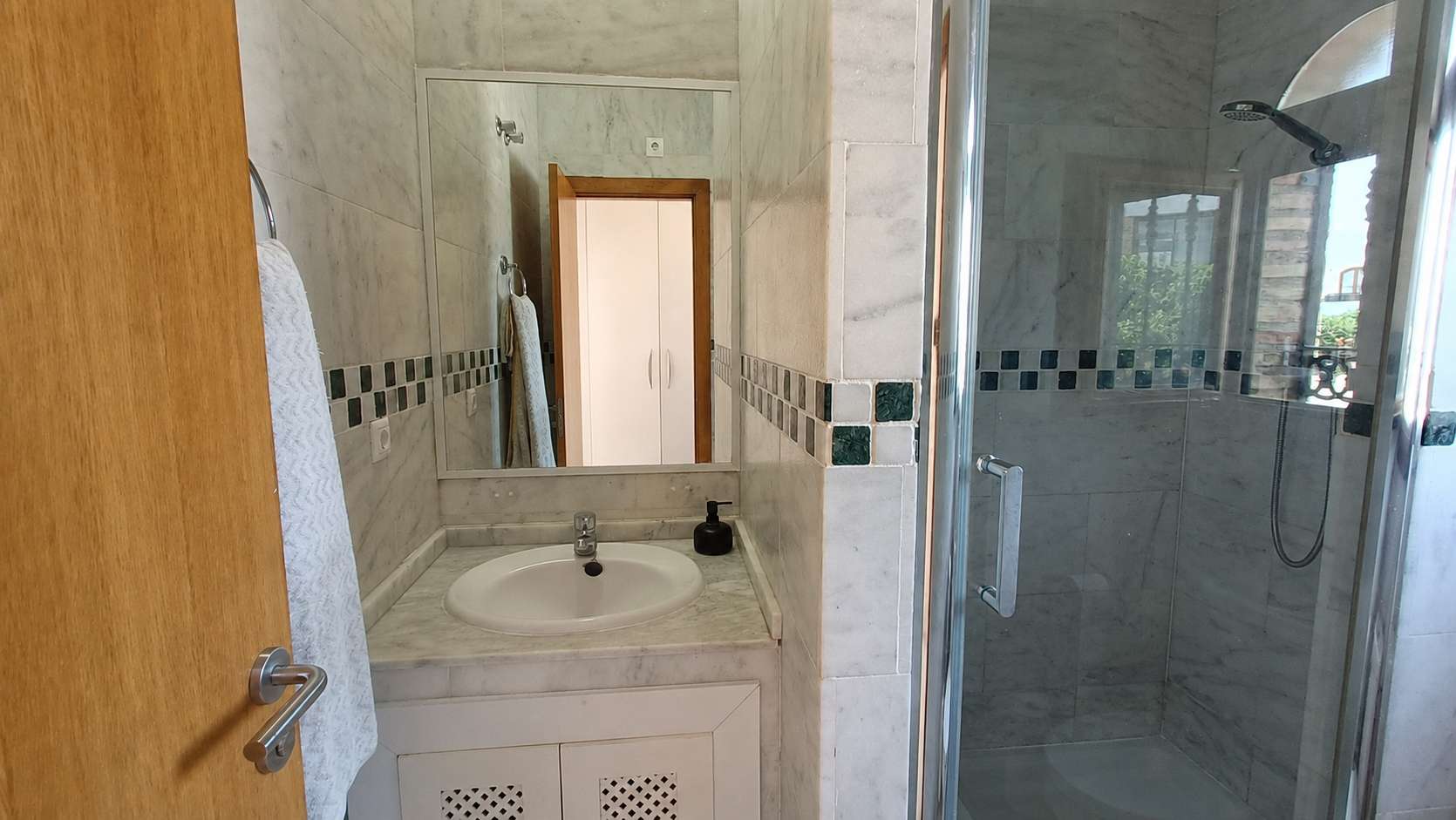 For sale - 3 Bedroom 2 Bathroom Semi Detached in Algorfa - Inland  - Alicante
