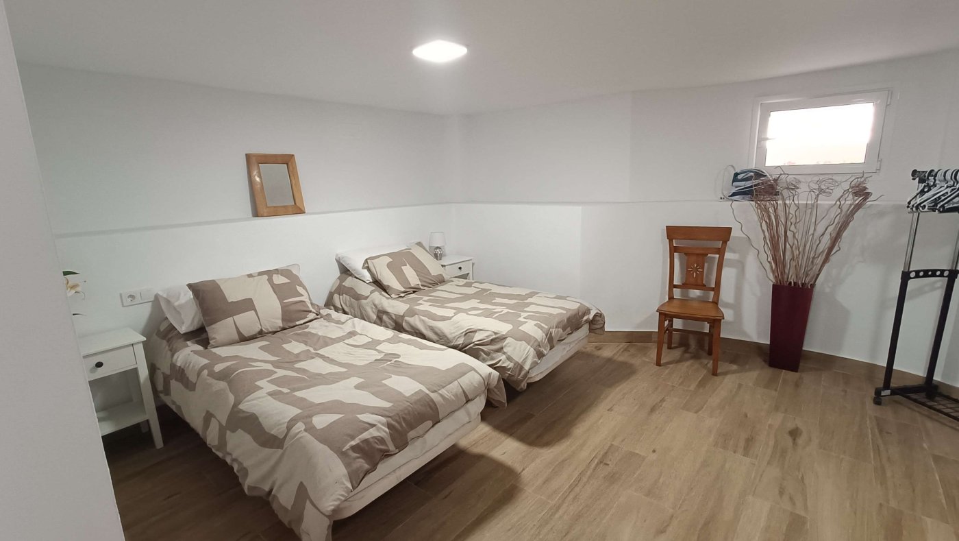 For sale - 3 Bedroom 2 Bathroom Semi Detached in Algorfa - Inland  - Alicante