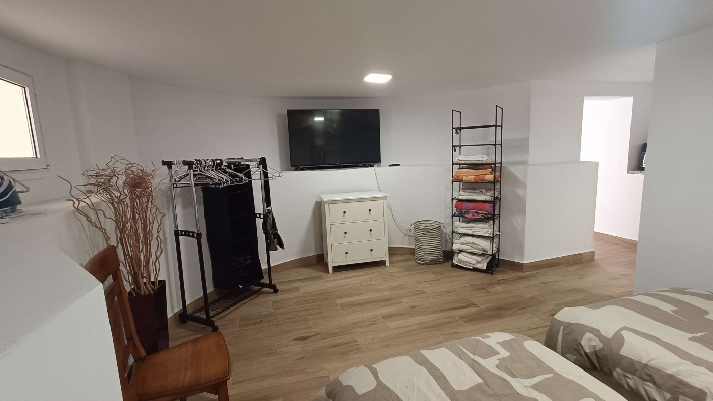 For sale - 3 Bedroom 2 Bathroom Semi Detached in Algorfa - Inland  - Alicante