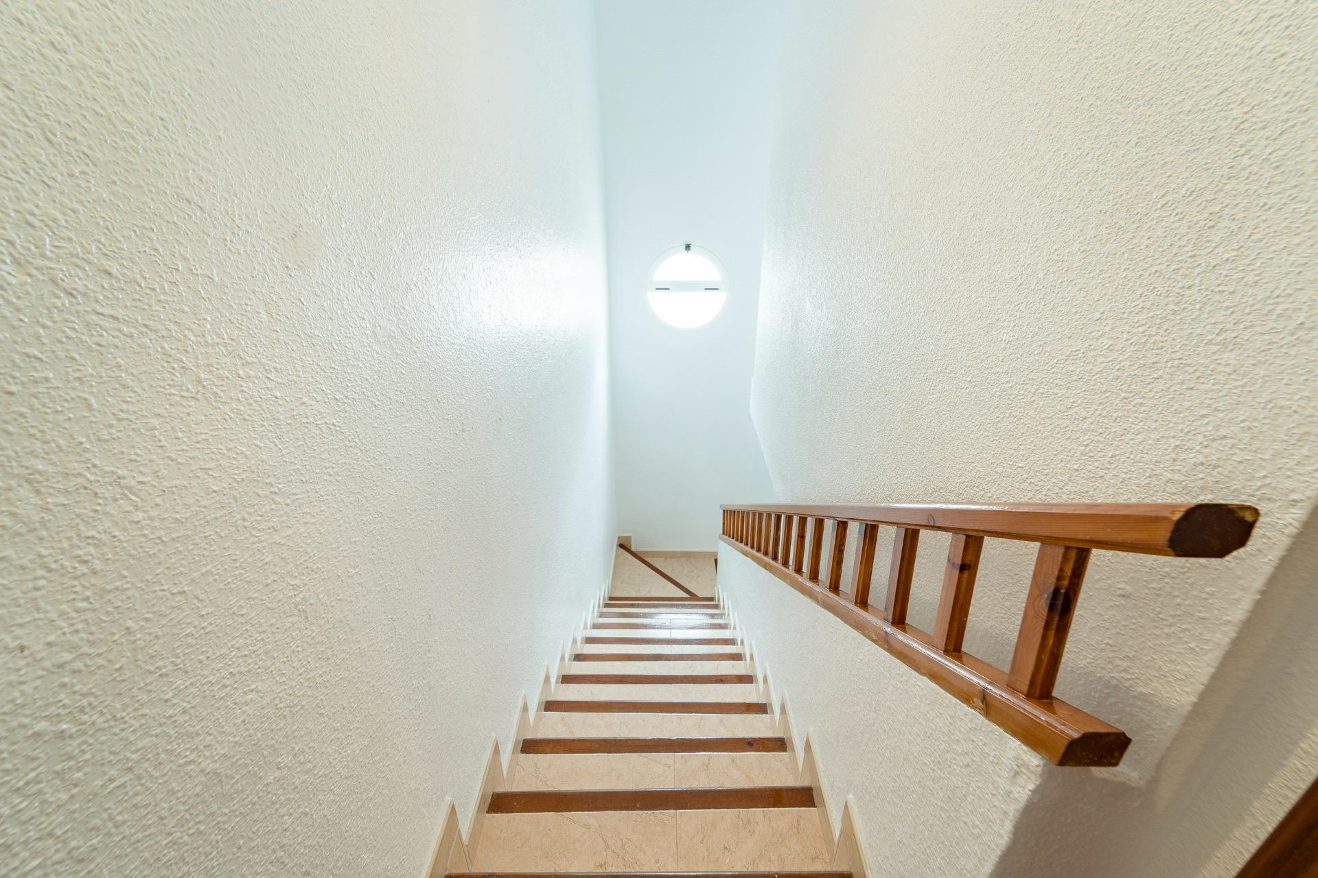 For sale - 4 Bedroom 2 Bathroom Duplex in Torrevieja - Playa De Los Naufragos  - Alicante