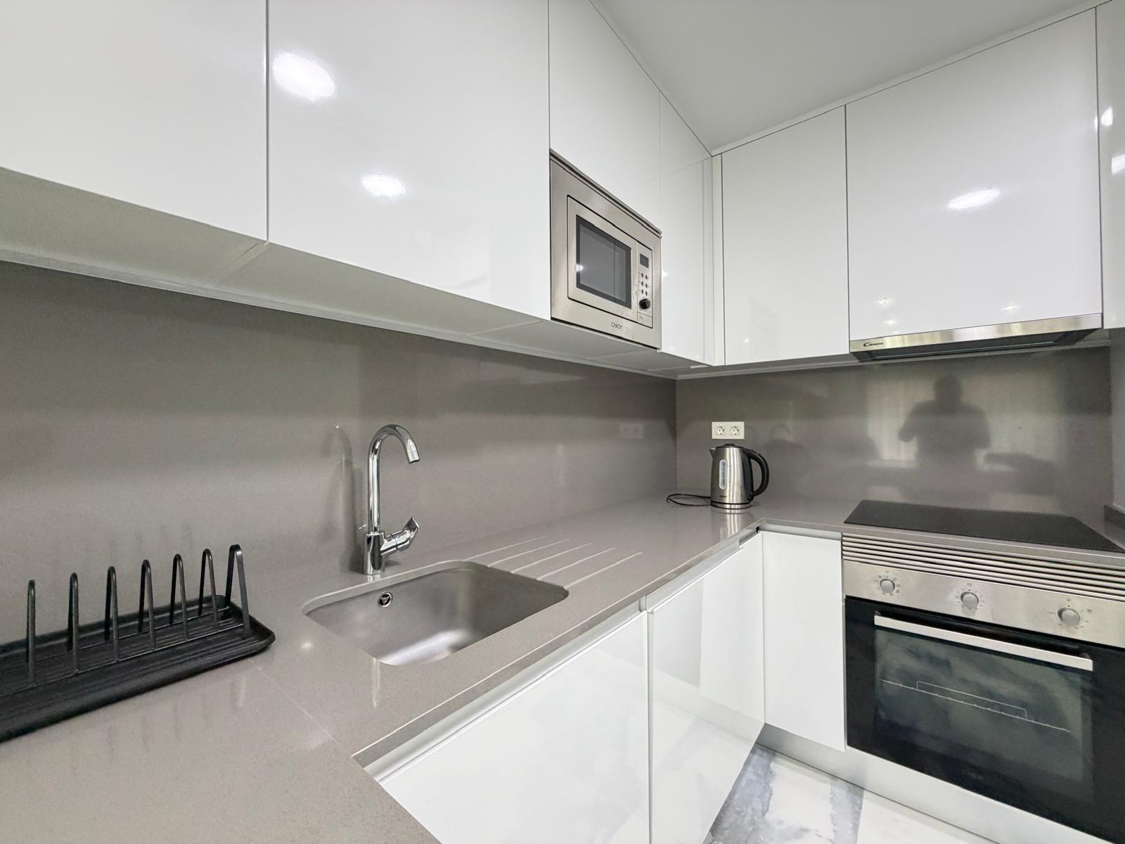 For sale - 3 Bedroom 2 Bathroom Apartment in Torrevieja - Estacion De Autobuses  - Alicante