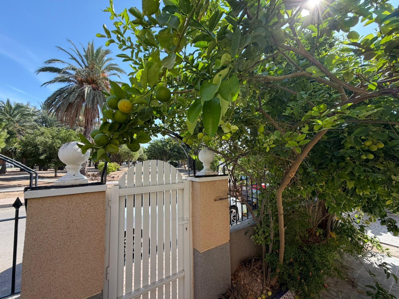 For sale - 5 Bedroom 2 Bathroom Villa in Santiago de la Ribera - San Blas  - Murcia