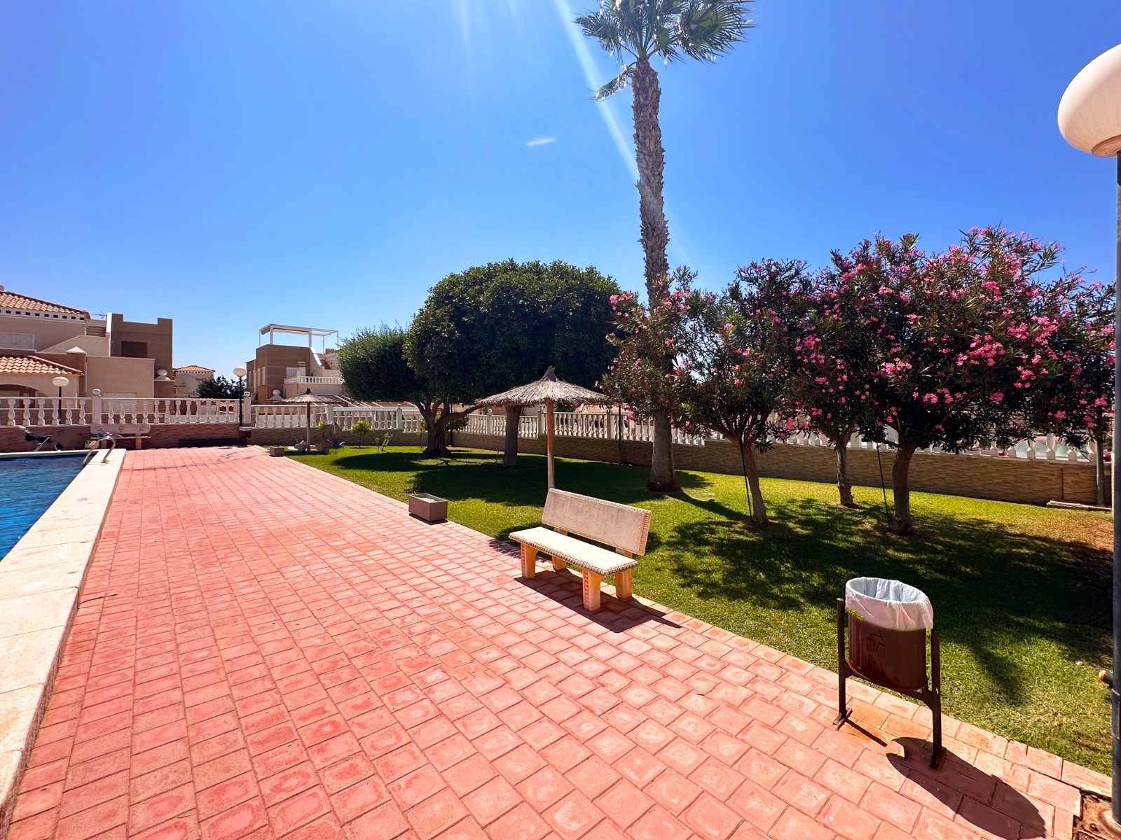 For sale - 2 Bedroom 1 Bathroom Bungalow in Torrevieja - Costa Blanca  - Alicante