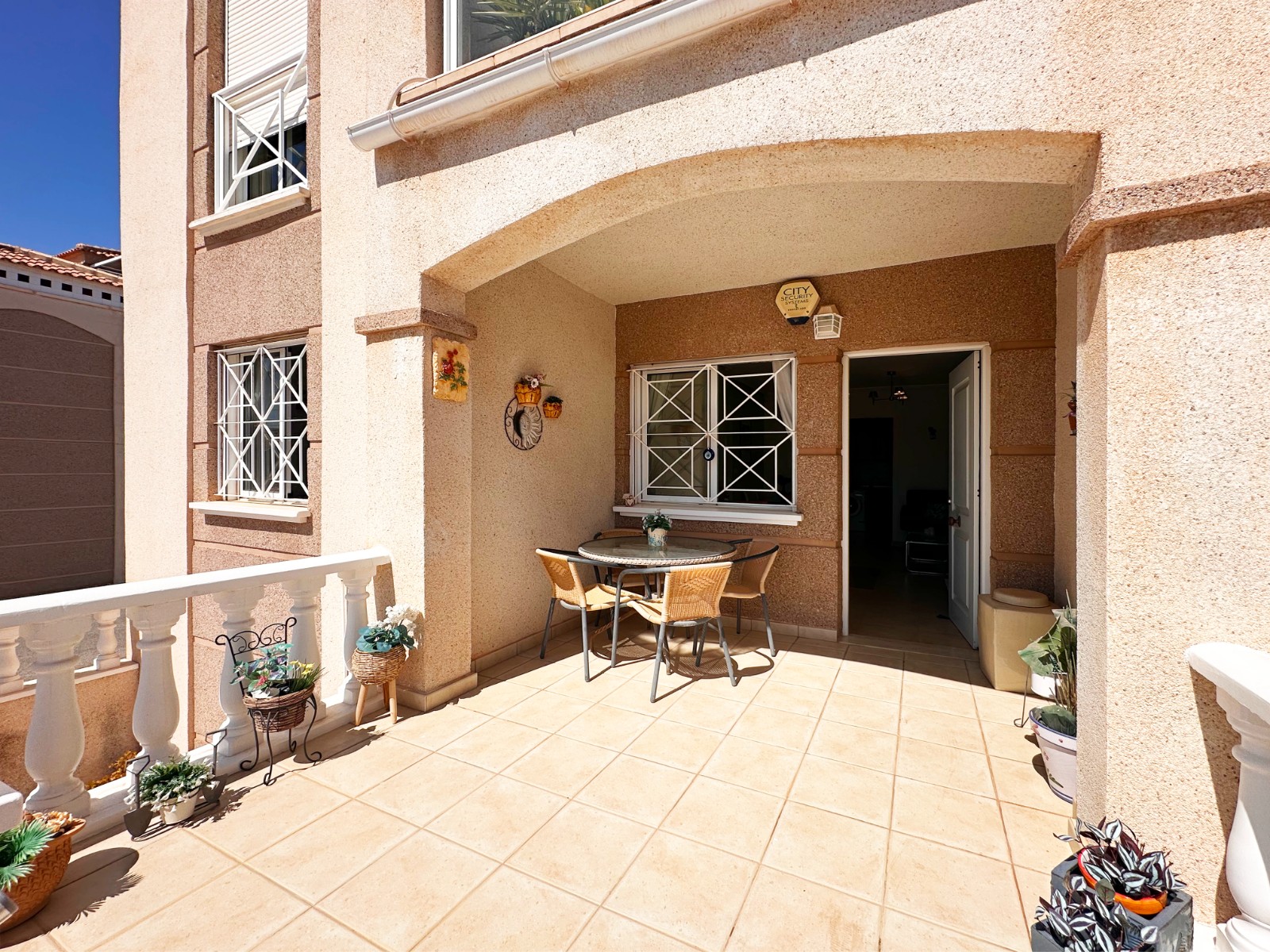 For sale - 2 Bedroom 1 Bathroom Bungalow in Torrevieja - Costa Blanca  - Alicante