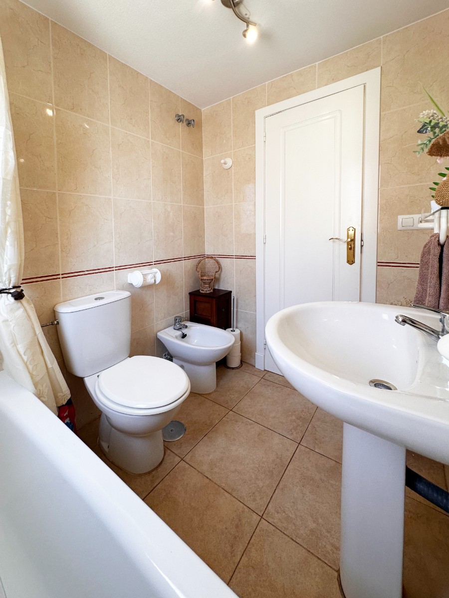 For sale - 2 Bedroom 1 Bathroom Bungalow in Torrevieja - Costa Blanca  - Alicante