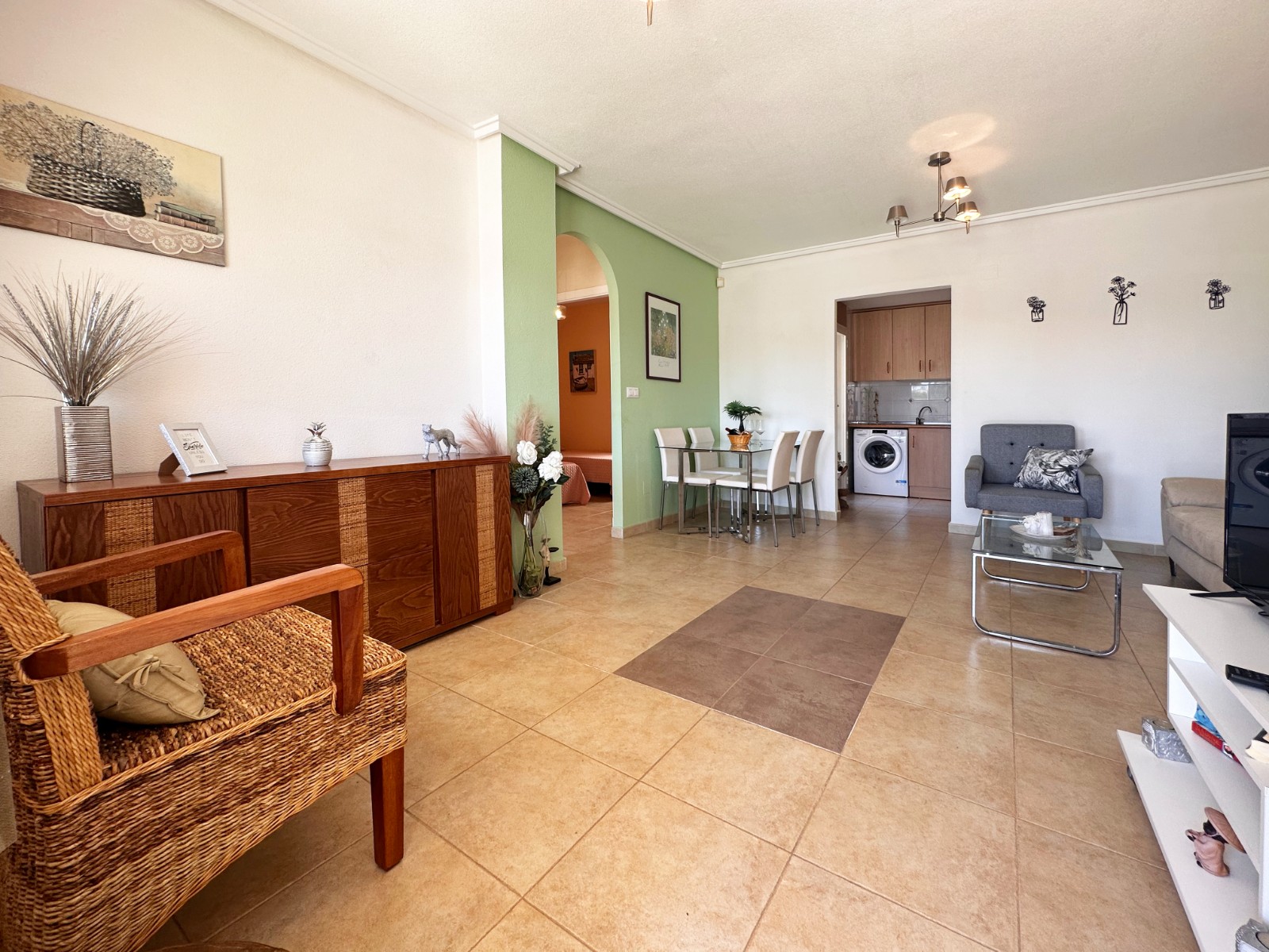 For sale - 2 Bedroom 1 Bathroom Bungalow in Torrevieja - Costa Blanca  - Alicante